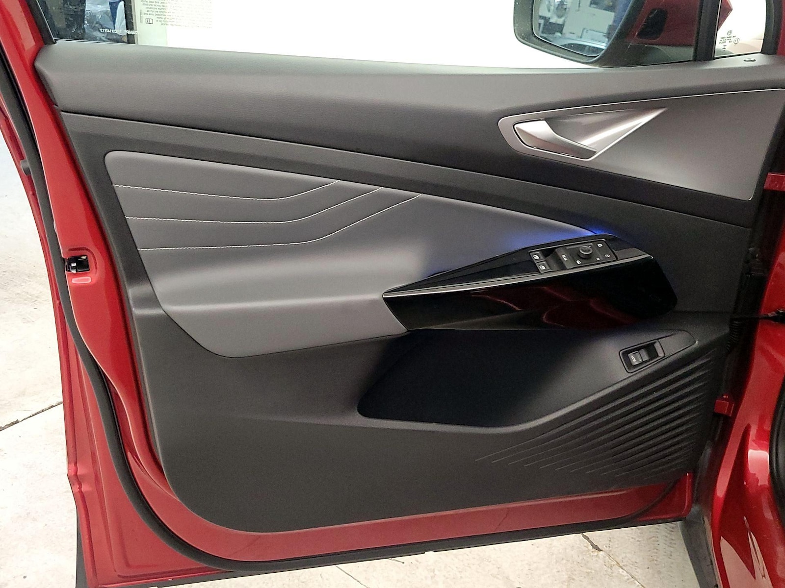 2023 Volkswagen ID.4 S - Photo 13
