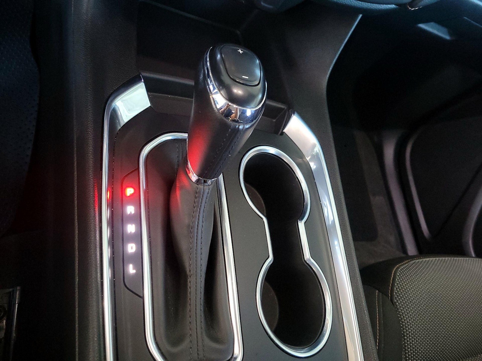 2019 Chevrolet Traverse 1LT - Photo 18