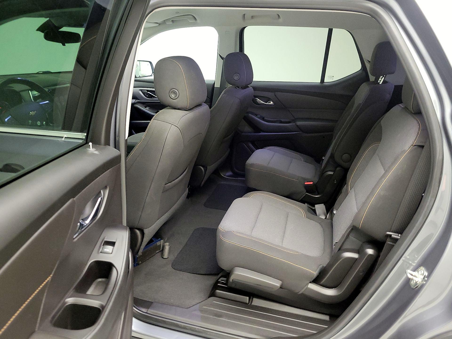 Thumbnail: 2019 Chevrolet Traverse - 19