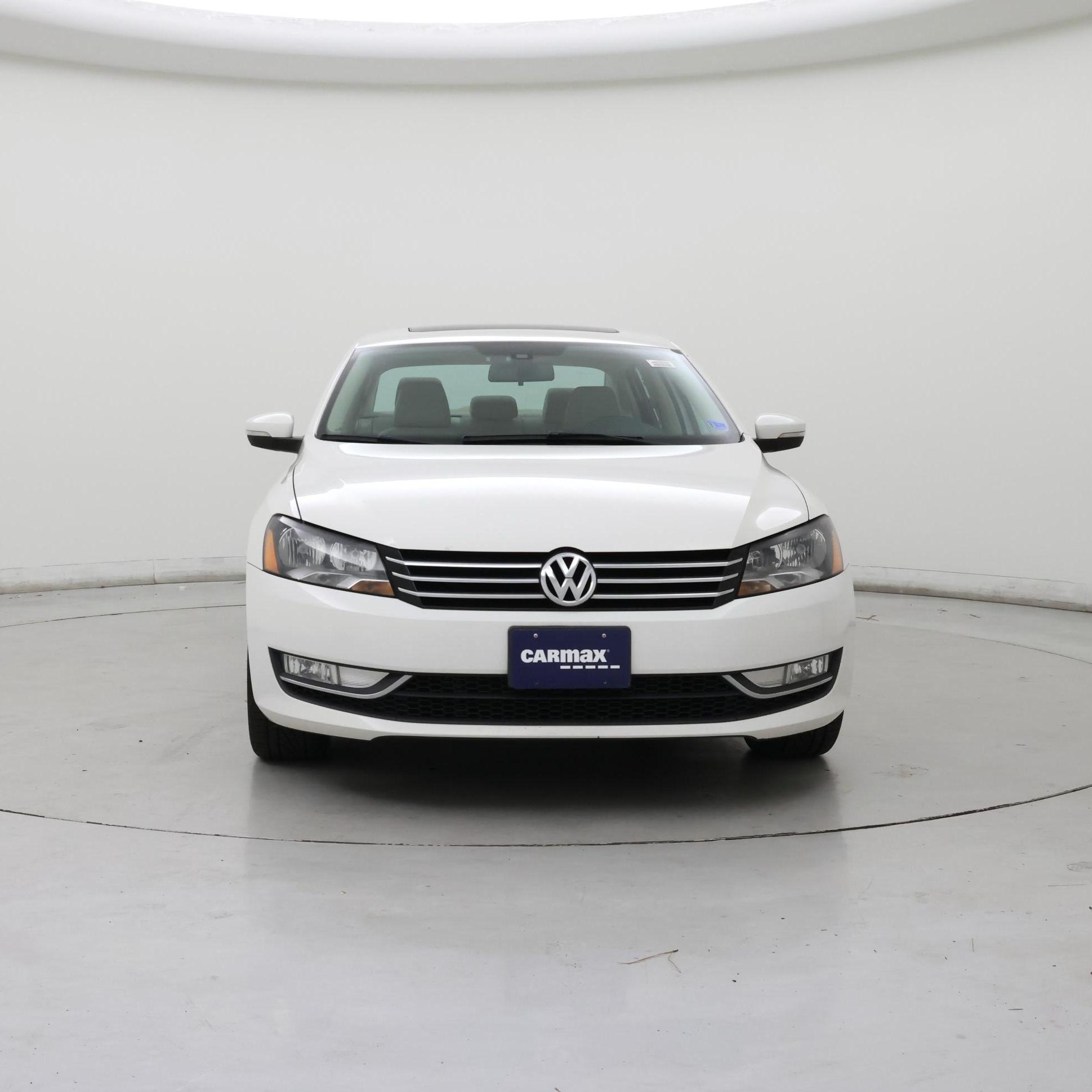 Thumbnail: 2015 Volkswagen Passat - 5