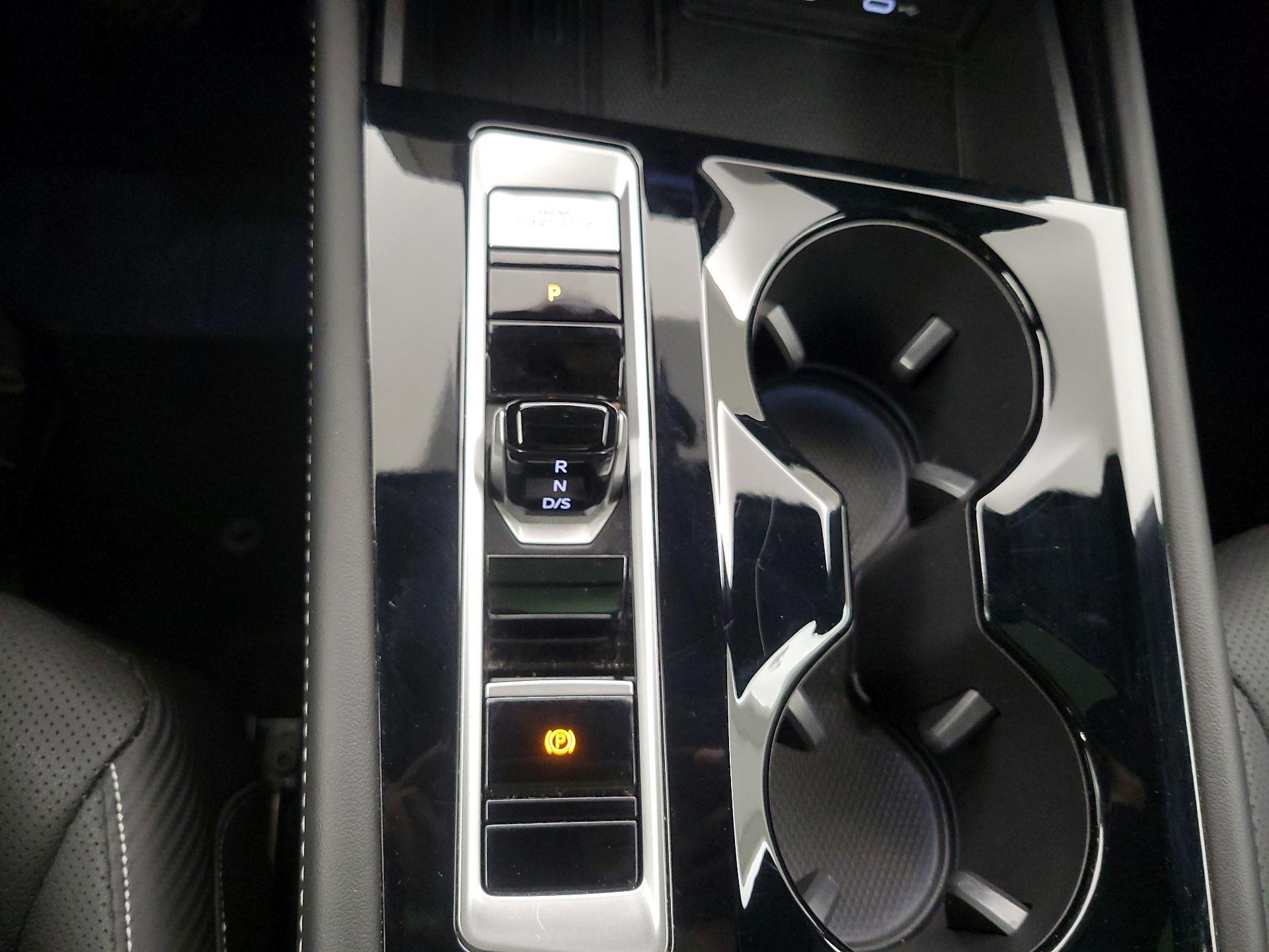 Thumbnail: 2025 Volkswagen Atlas - 17