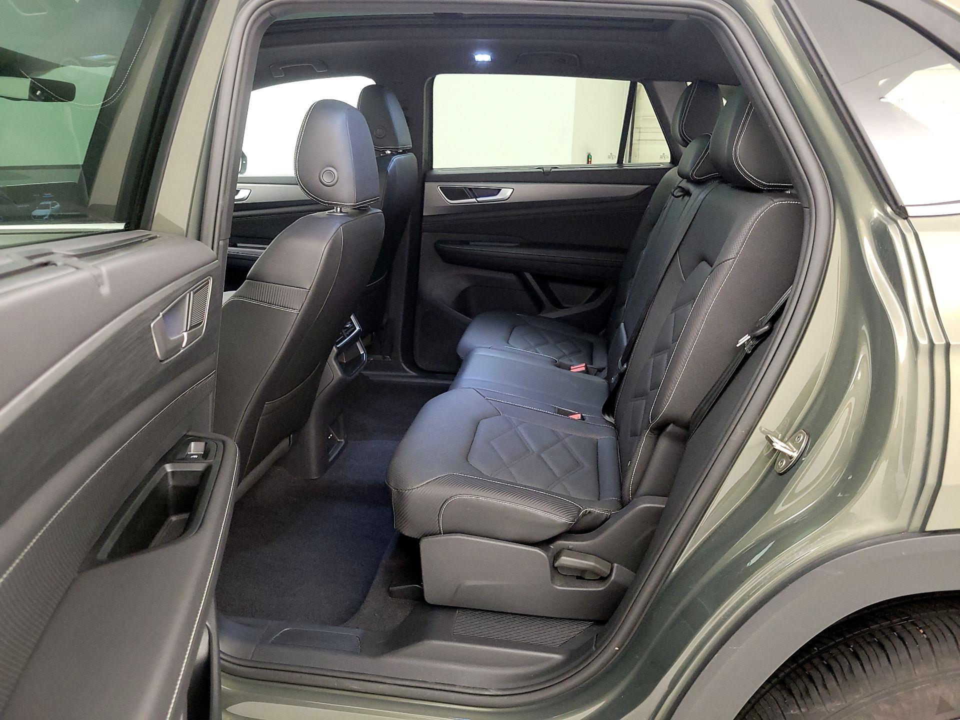 Thumbnail: 2025 Volkswagen Atlas - 19