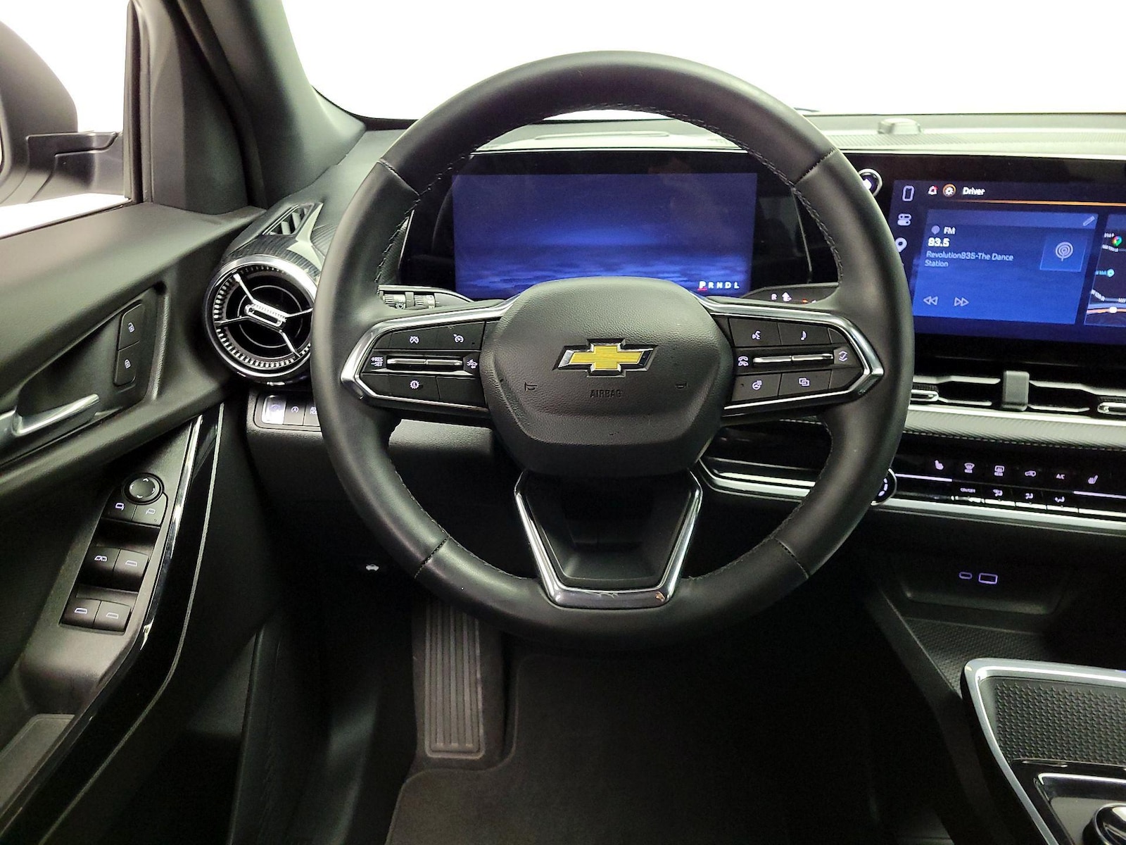 2026 Chevrolet Equinox LT - Photo 11
