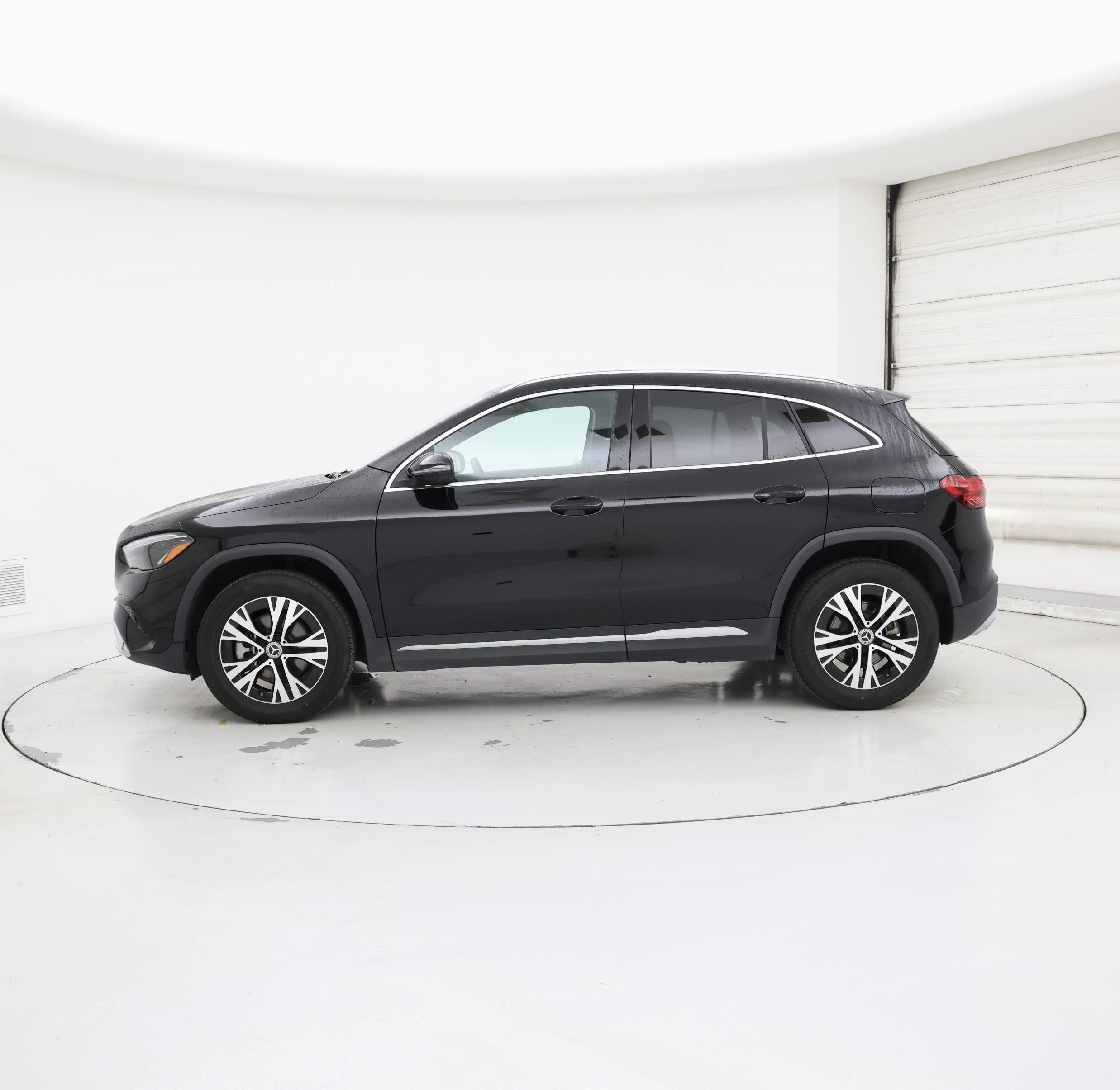 Thumbnail: 2025 Mercedes-Benz GLA - 3