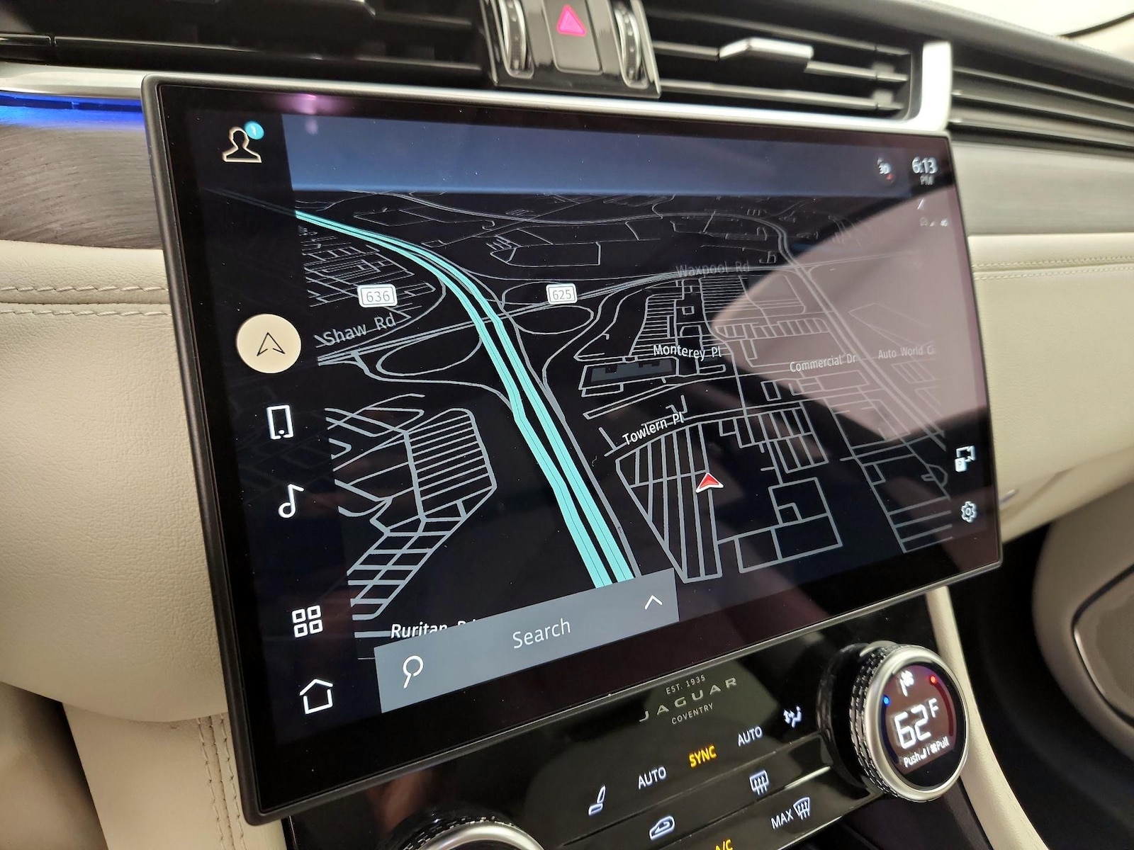 2023 Jaguar F-Pace S - Photo 15