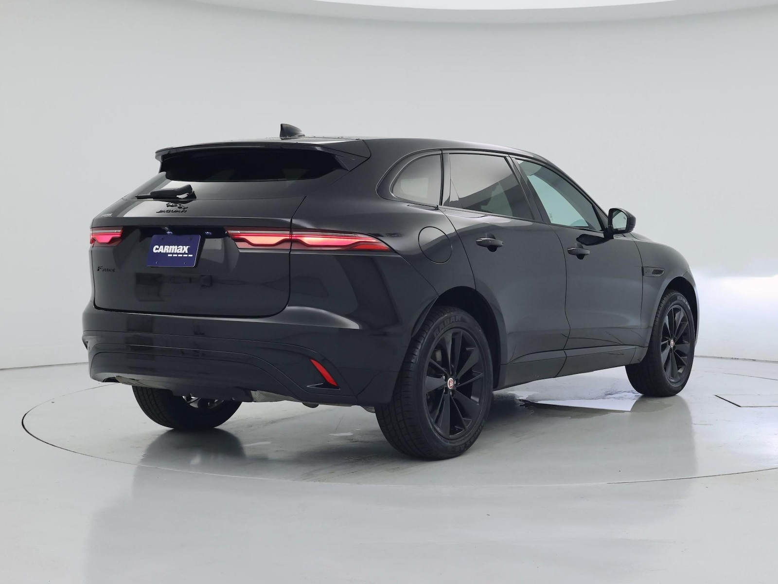 2023 Jaguar F-Pace S - Photo 9