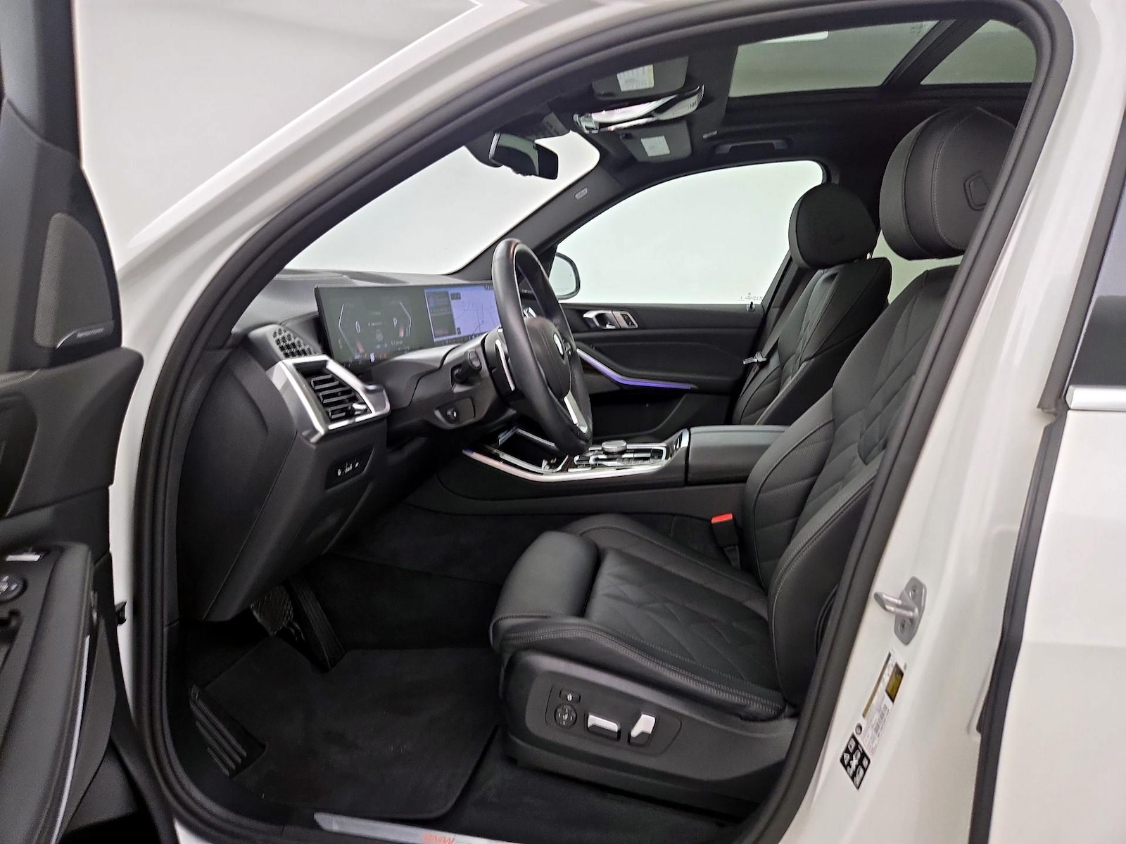 2026 BMW X5 40i - Photo 12