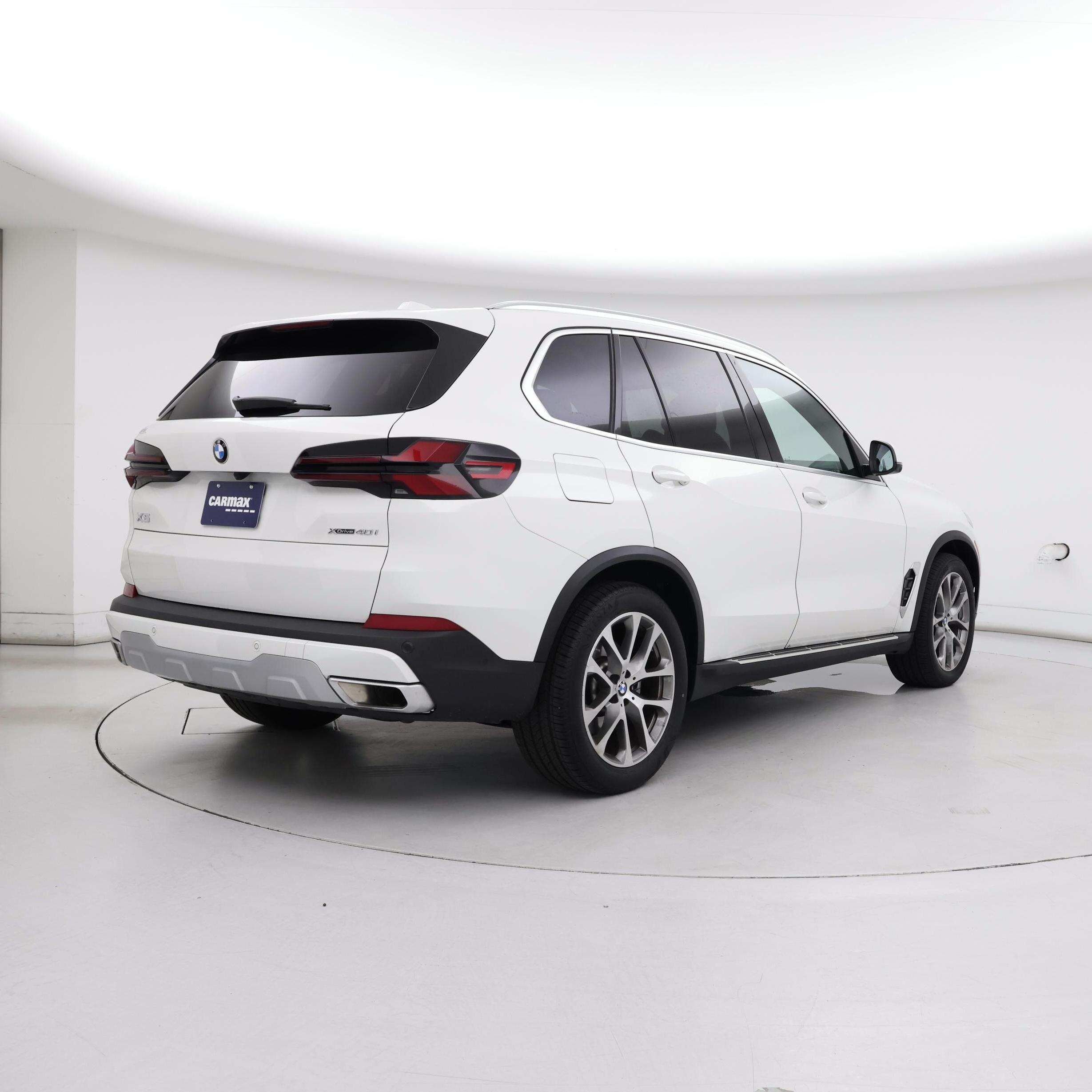 Thumbnail: 2026 BMW X5 - 8