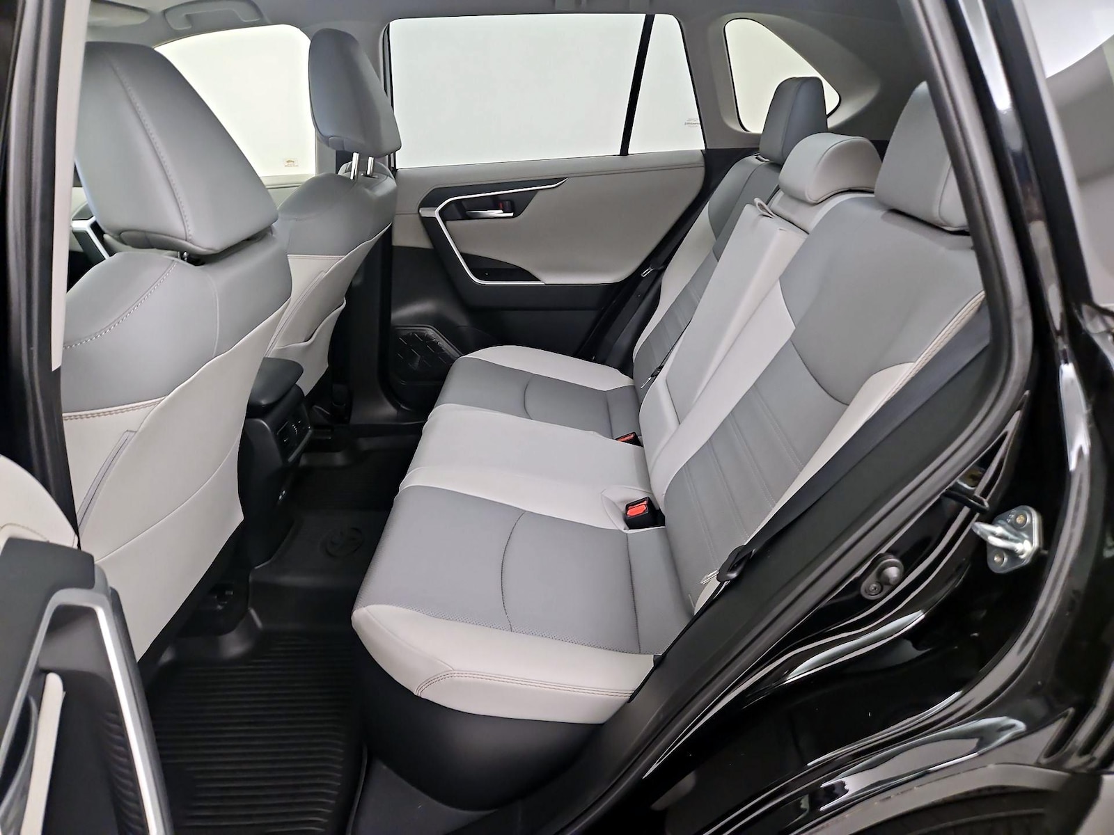 2024 Toyota RAV4 Limited - Photo 21