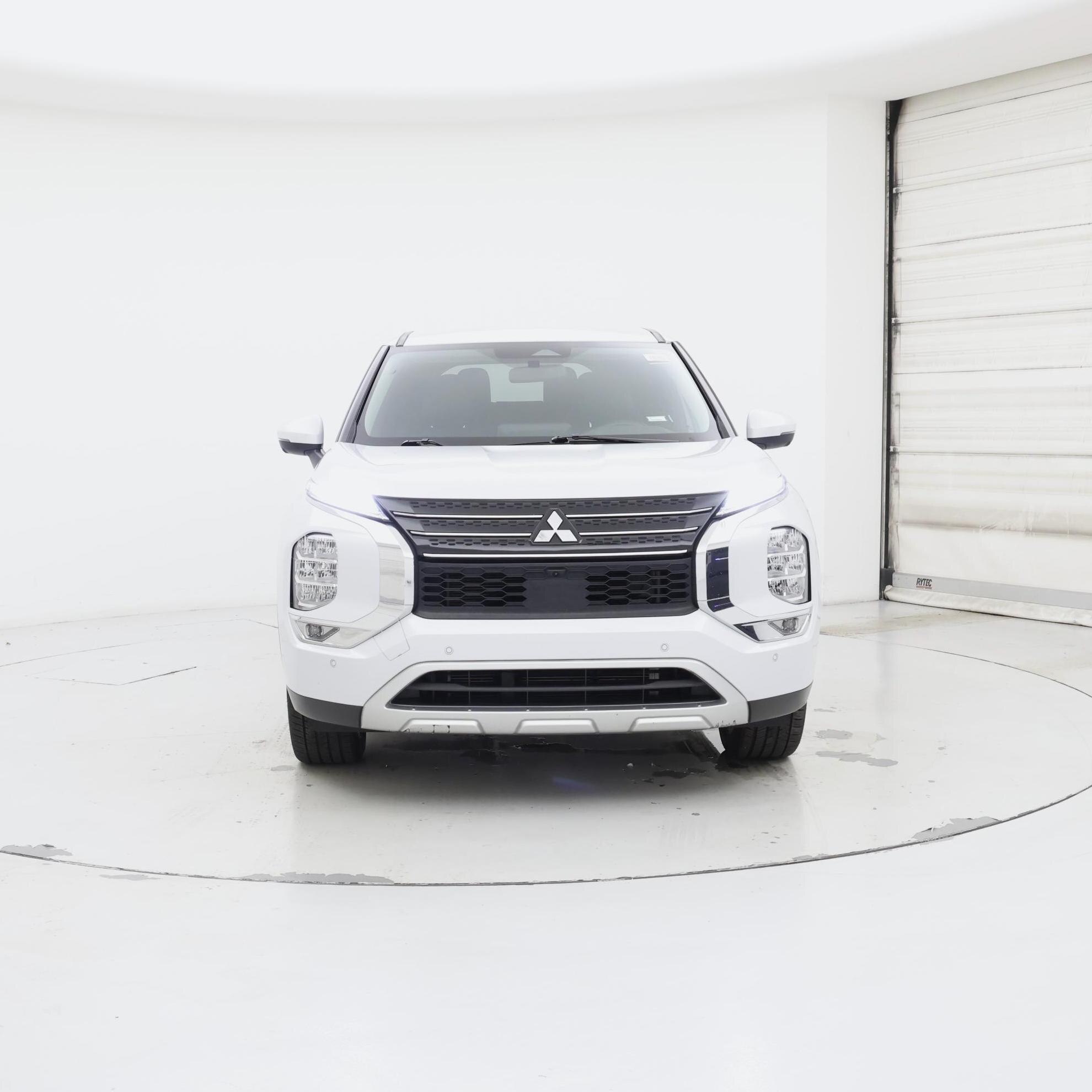 Thumbnail: 2024 Mitsubishi Outlander - 5