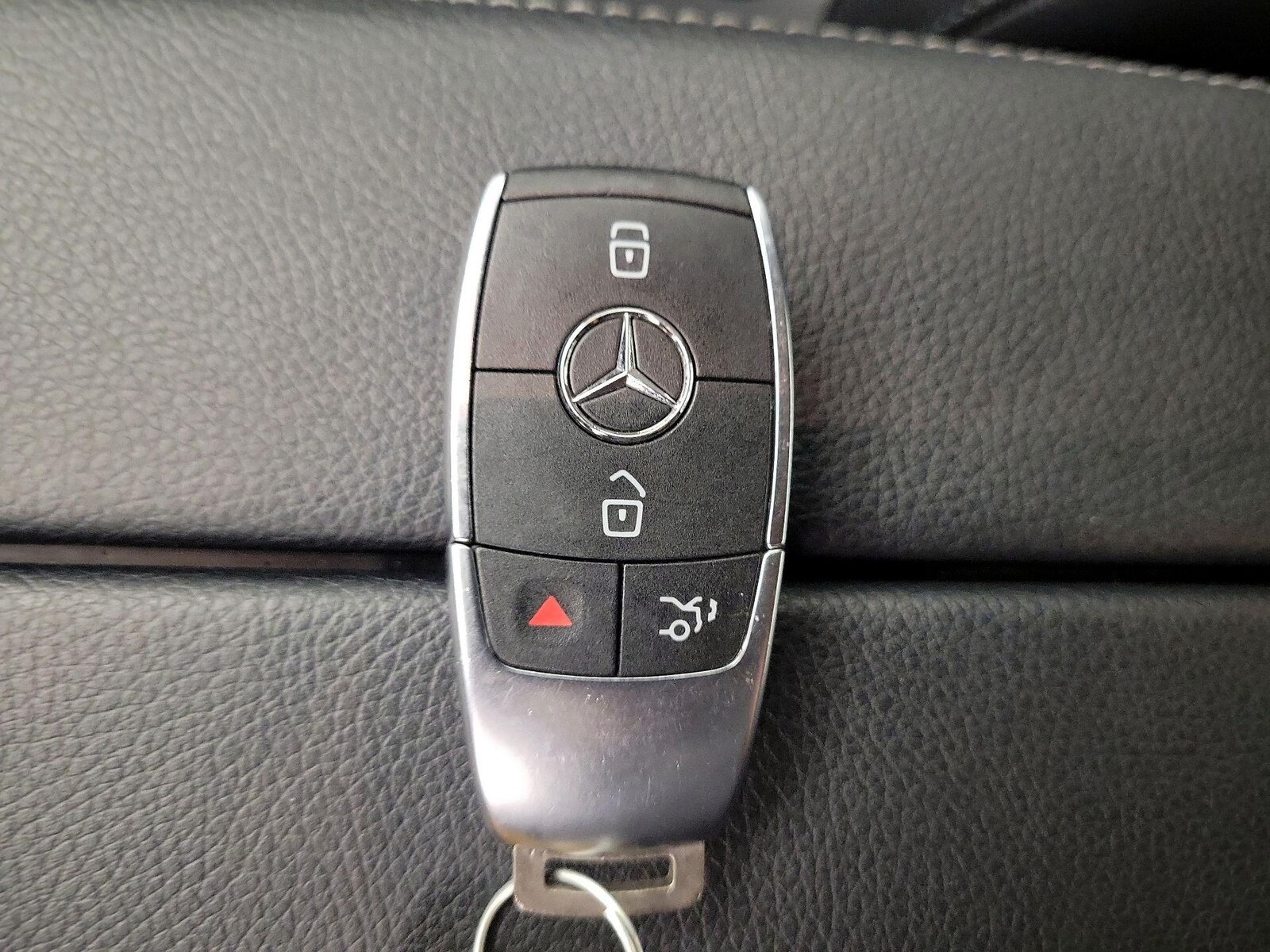 2025 Mercedes-Benz CLA CLA 250 - Photo 24