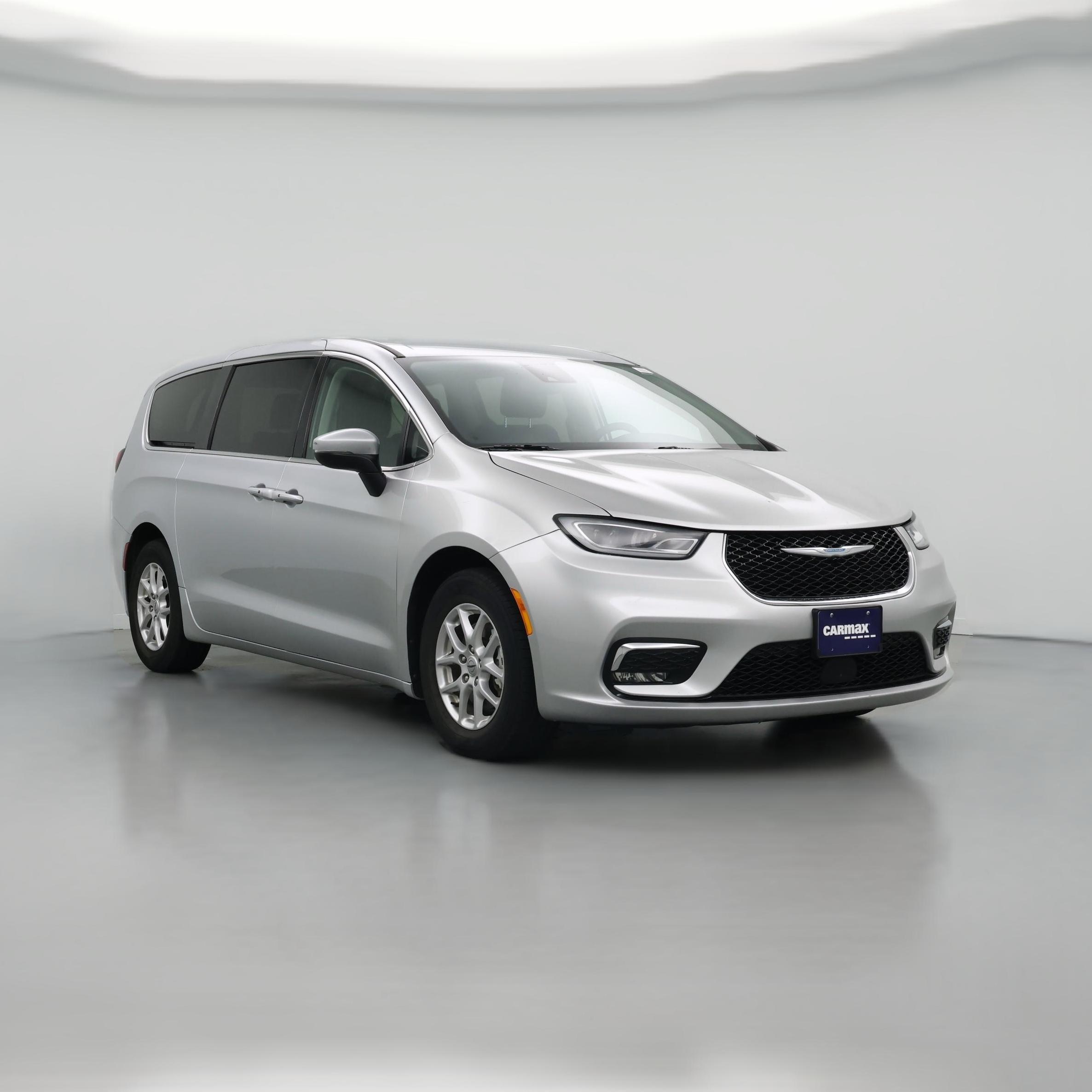 Thumbnail: 2023 Chrysler Pacifica - 1