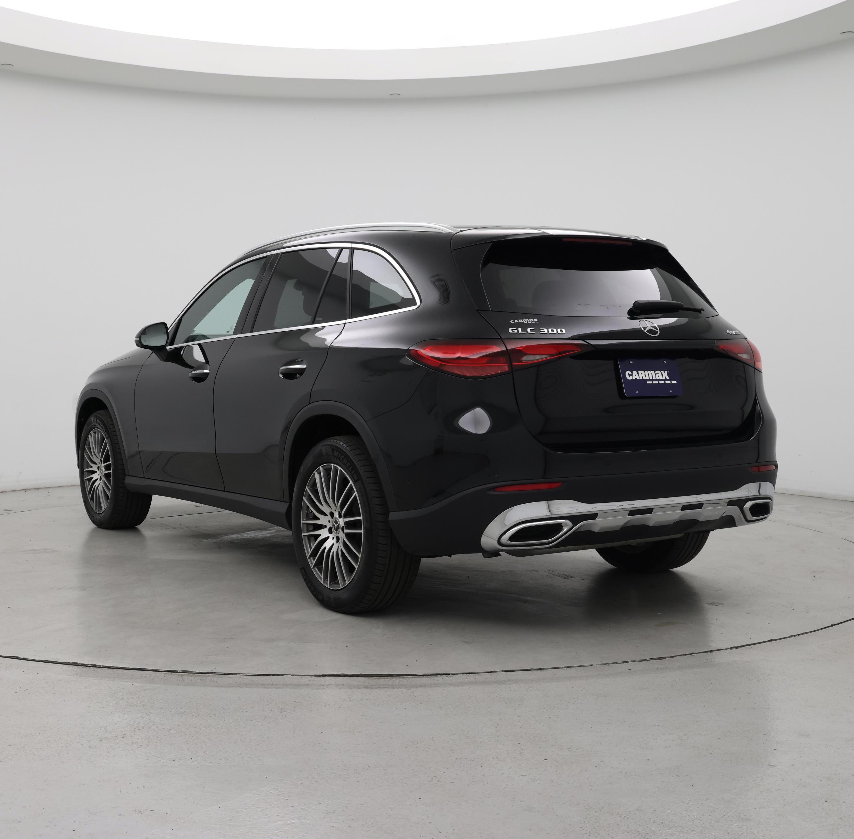 Thumbnail: 2024 Mercedes-Benz GLC - 2