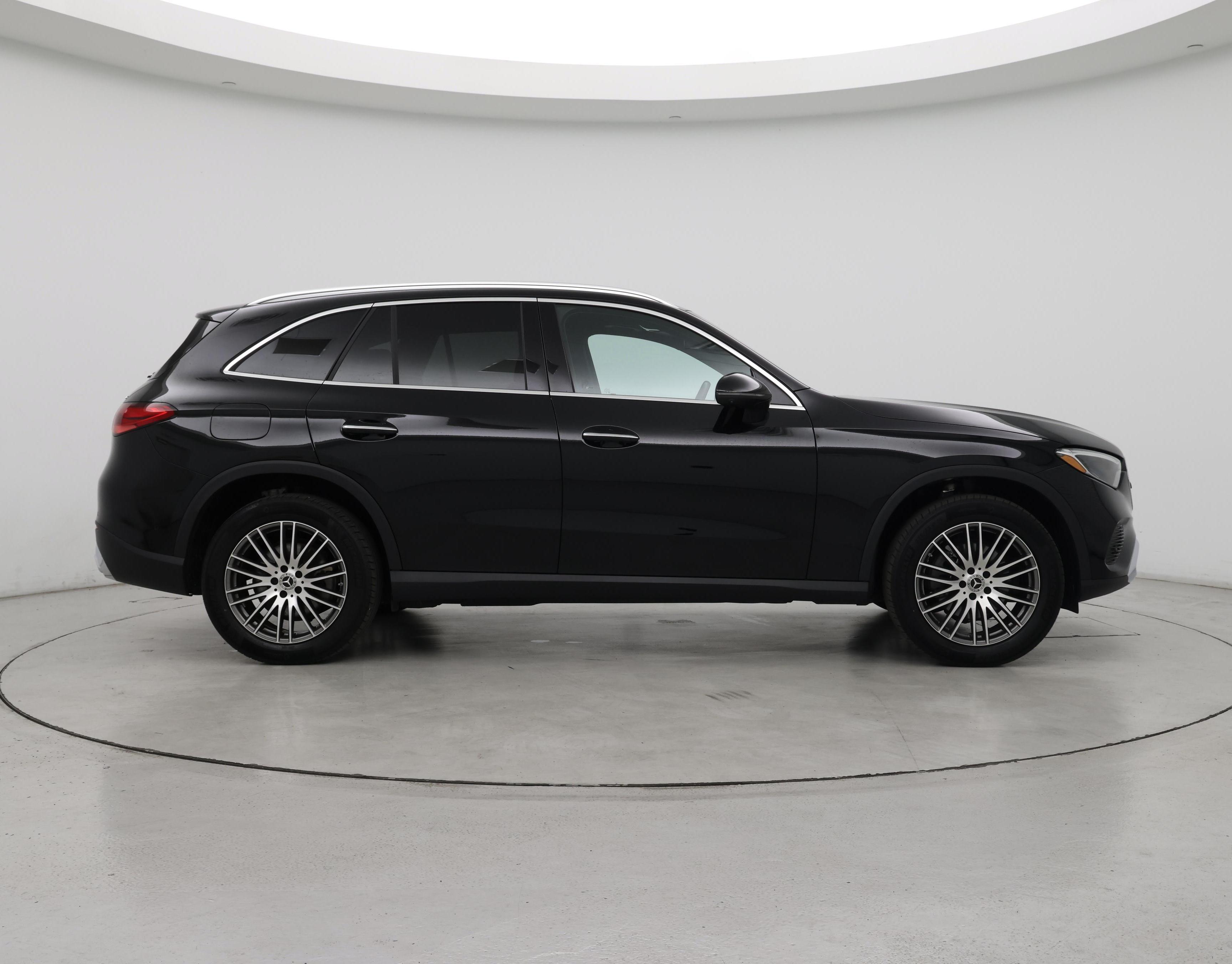 Thumbnail: 2024 Mercedes-Benz GLC - 7