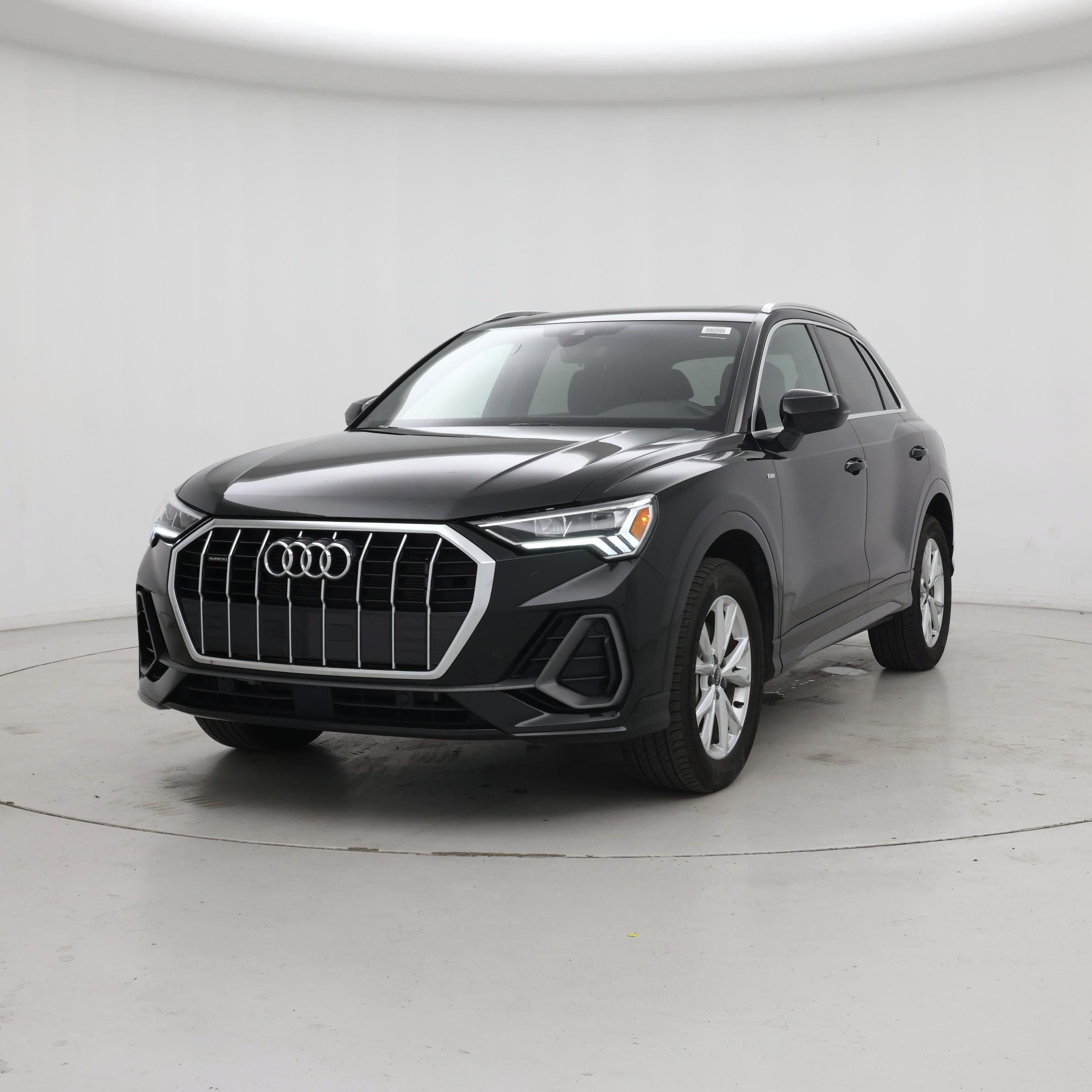 Thumbnail: 2025 Audi Q3 - 4
