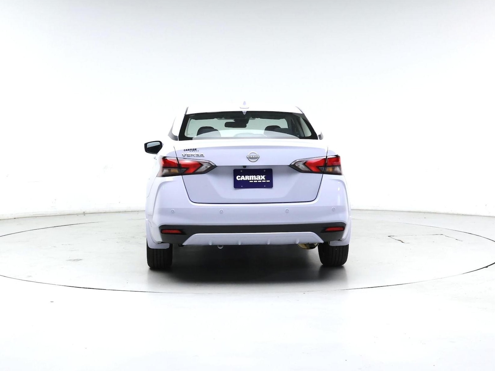 2025 Nissan Versa Sedan SV - Photo 7