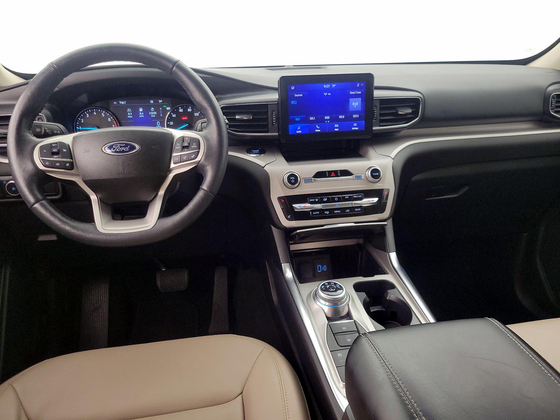Thumbnail: 2023 Ford Explorer - 9