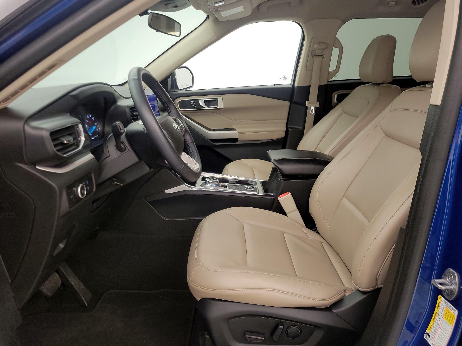 Thumbnail: 2023 Ford Explorer - 11