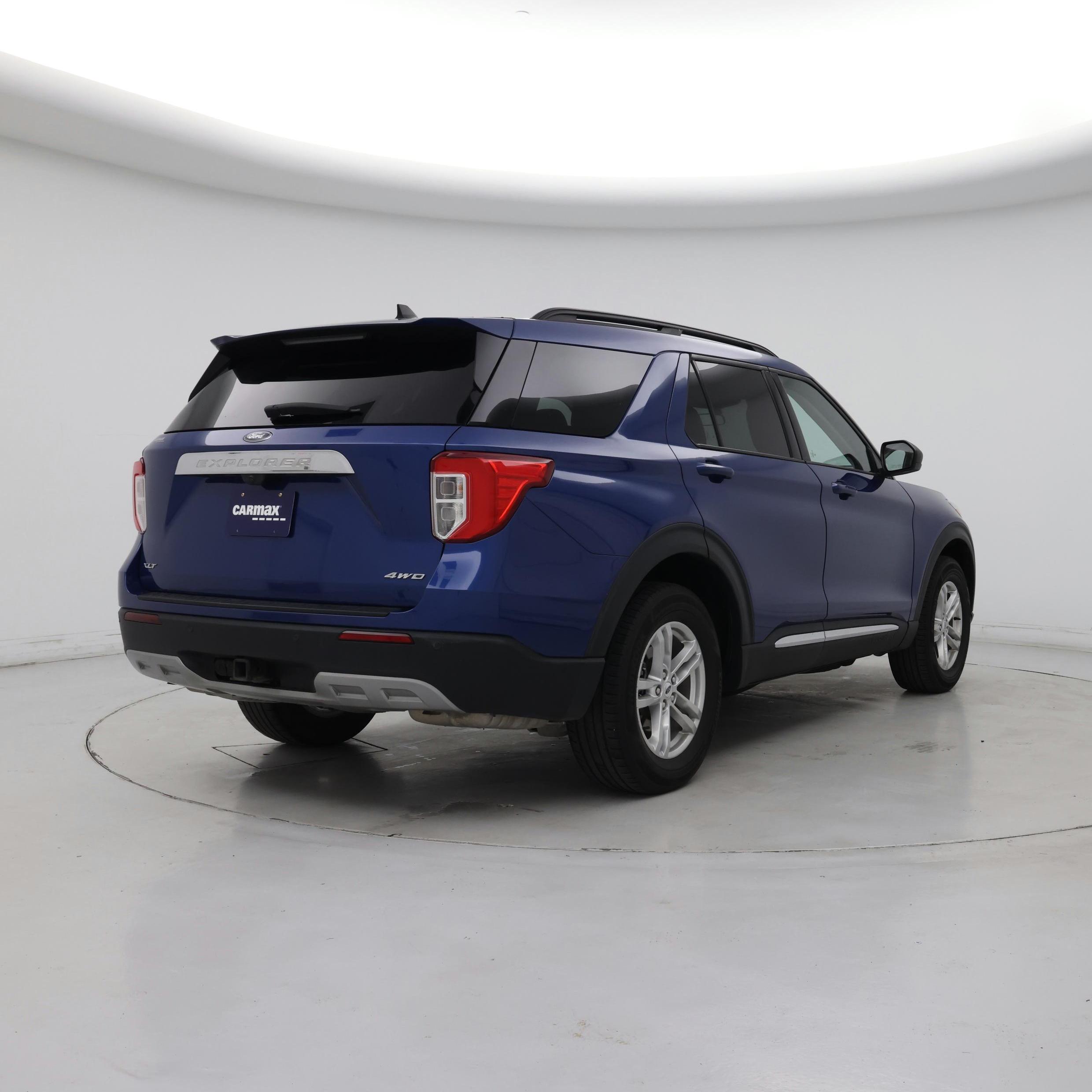 Thumbnail: 2023 Ford Explorer - 8