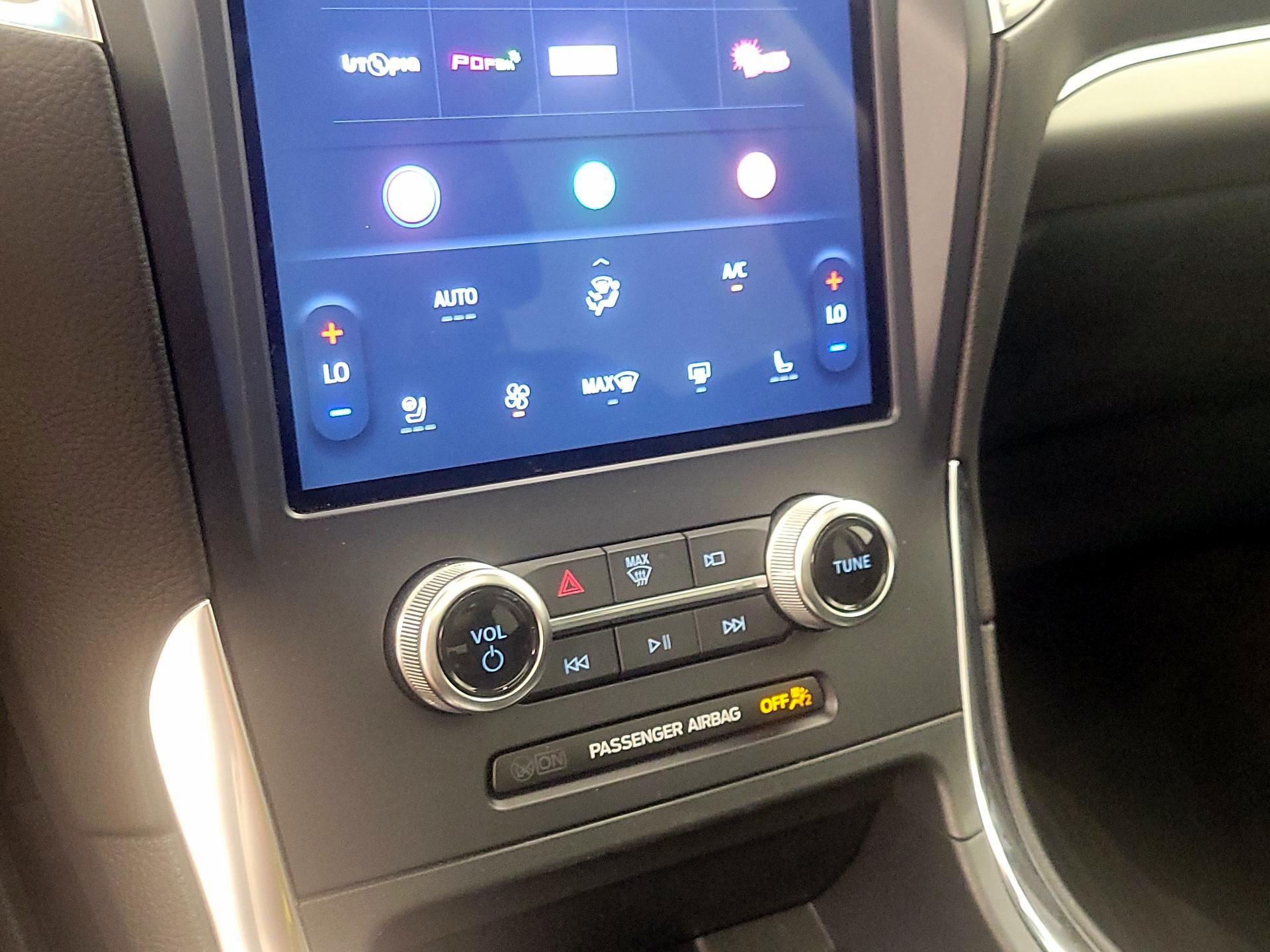 Thumbnail: 2024 Ford Edge - 16