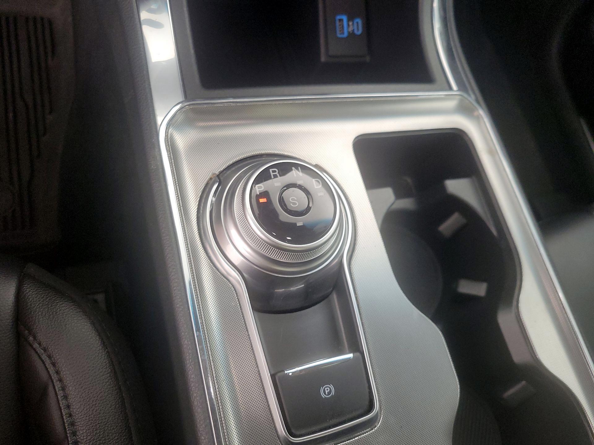 Thumbnail: 2024 Ford Edge - 17