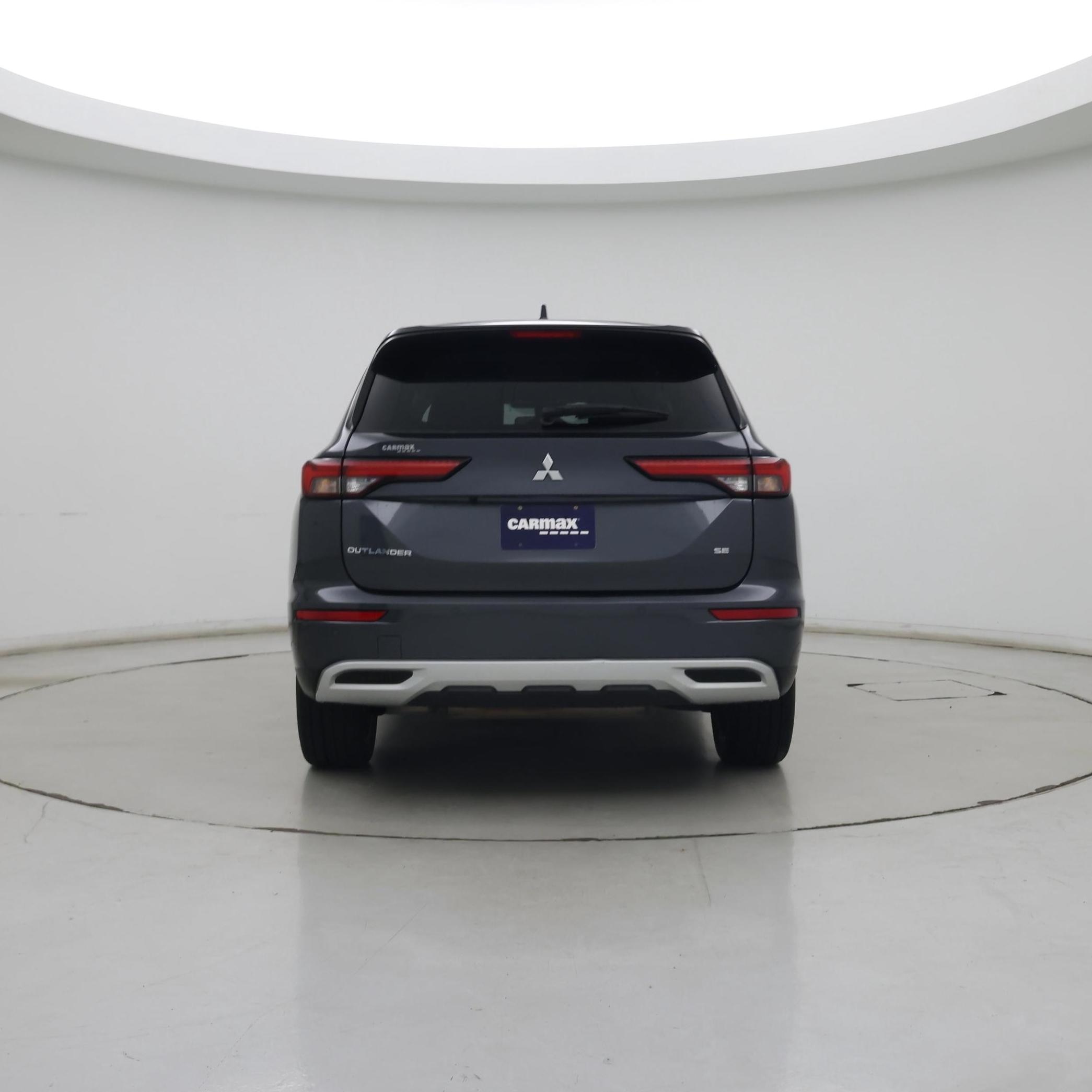 Thumbnail: 2024 Mitsubishi Outlander - 6