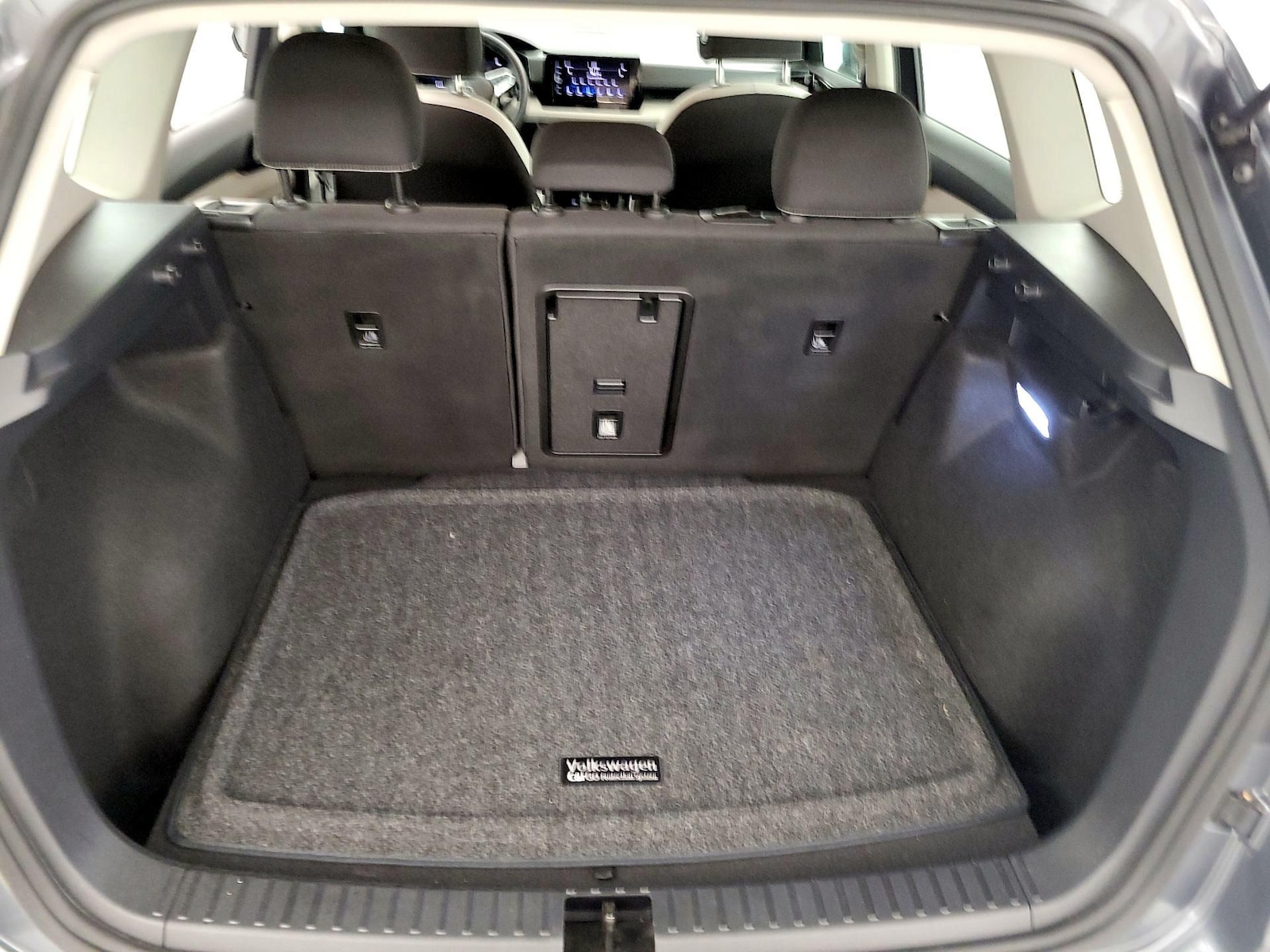 2025 Volkswagen Taos S - Photo 21