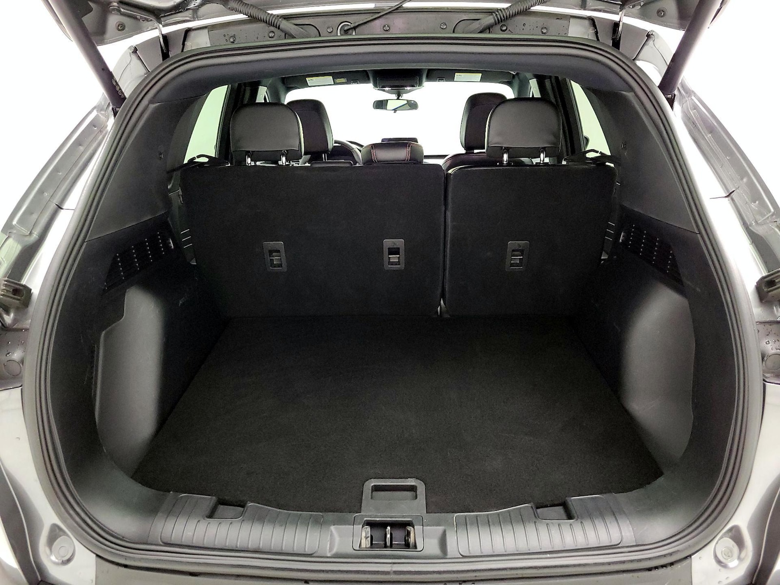 2025 Ford Escape ST-Line Select - Photo 21