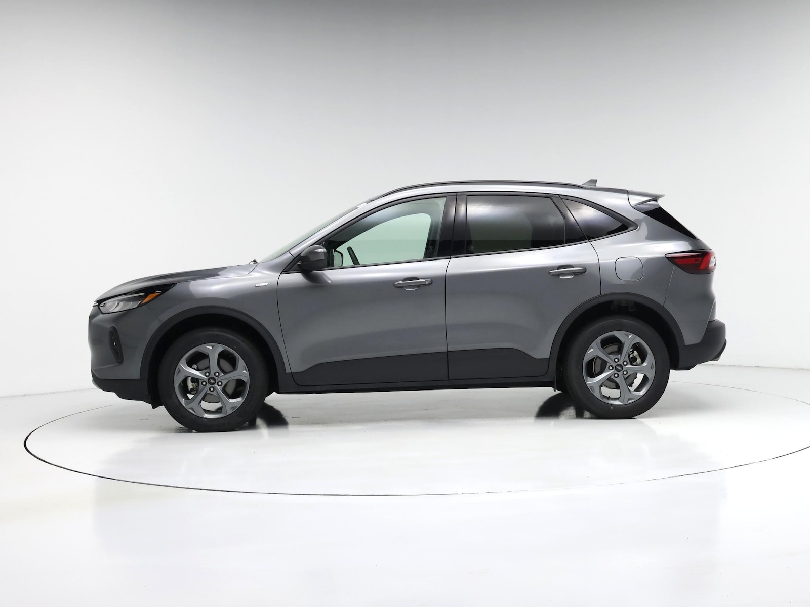 2025 Ford Escape ST-Line Select - Photo 4