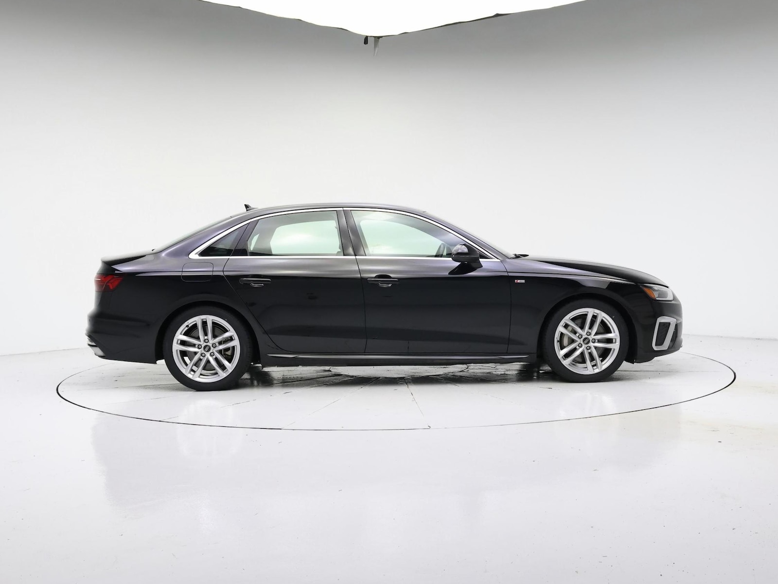 2024 Audi A4 Premium Plus - Photo 8