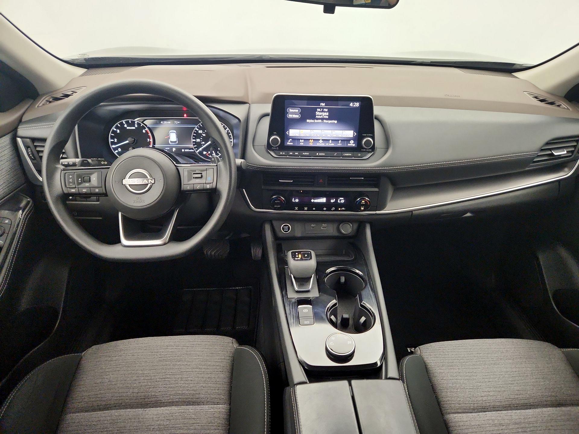 Thumbnail: 2023 Nissan Rogue - 9