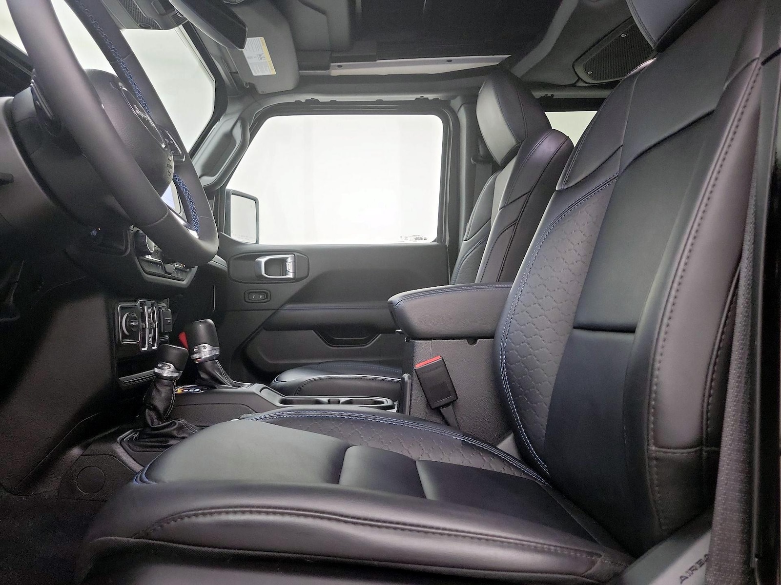 2024 Jeep Wrangler 4xe High Altitude 4XE - Photo 12