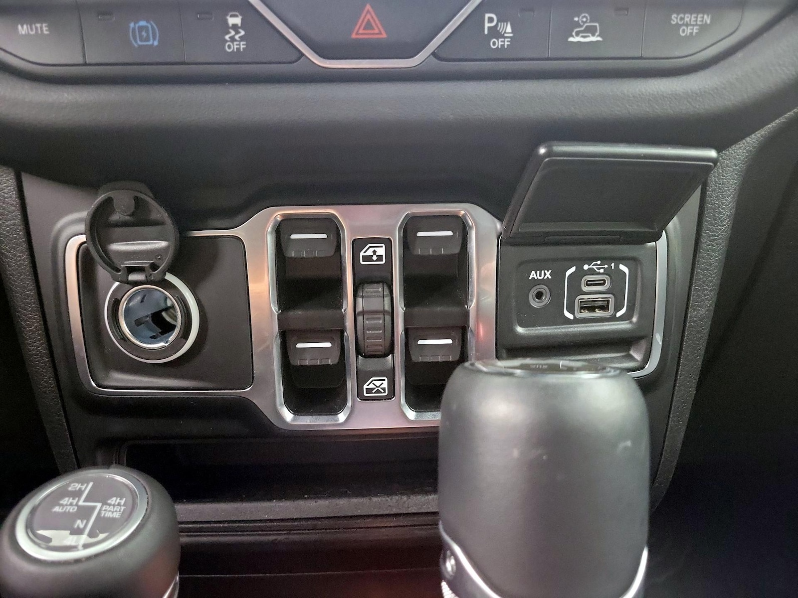 2024 Jeep Wrangler 4xe High Altitude 4XE - Photo 19