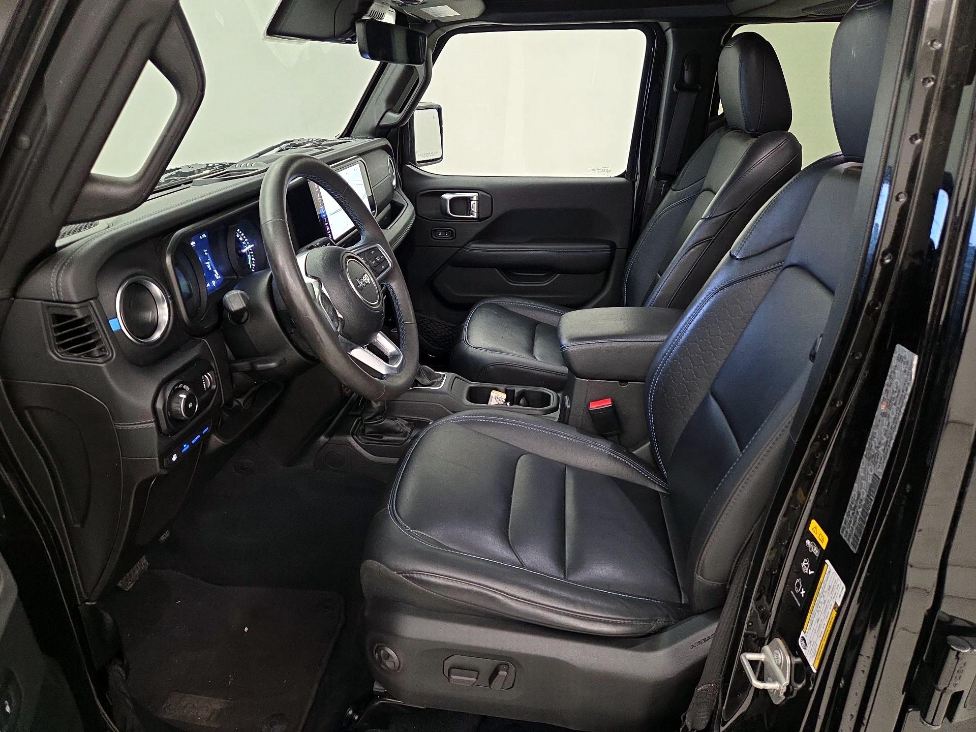 Thumbnail: 2024 Jeep Wrangler - 11