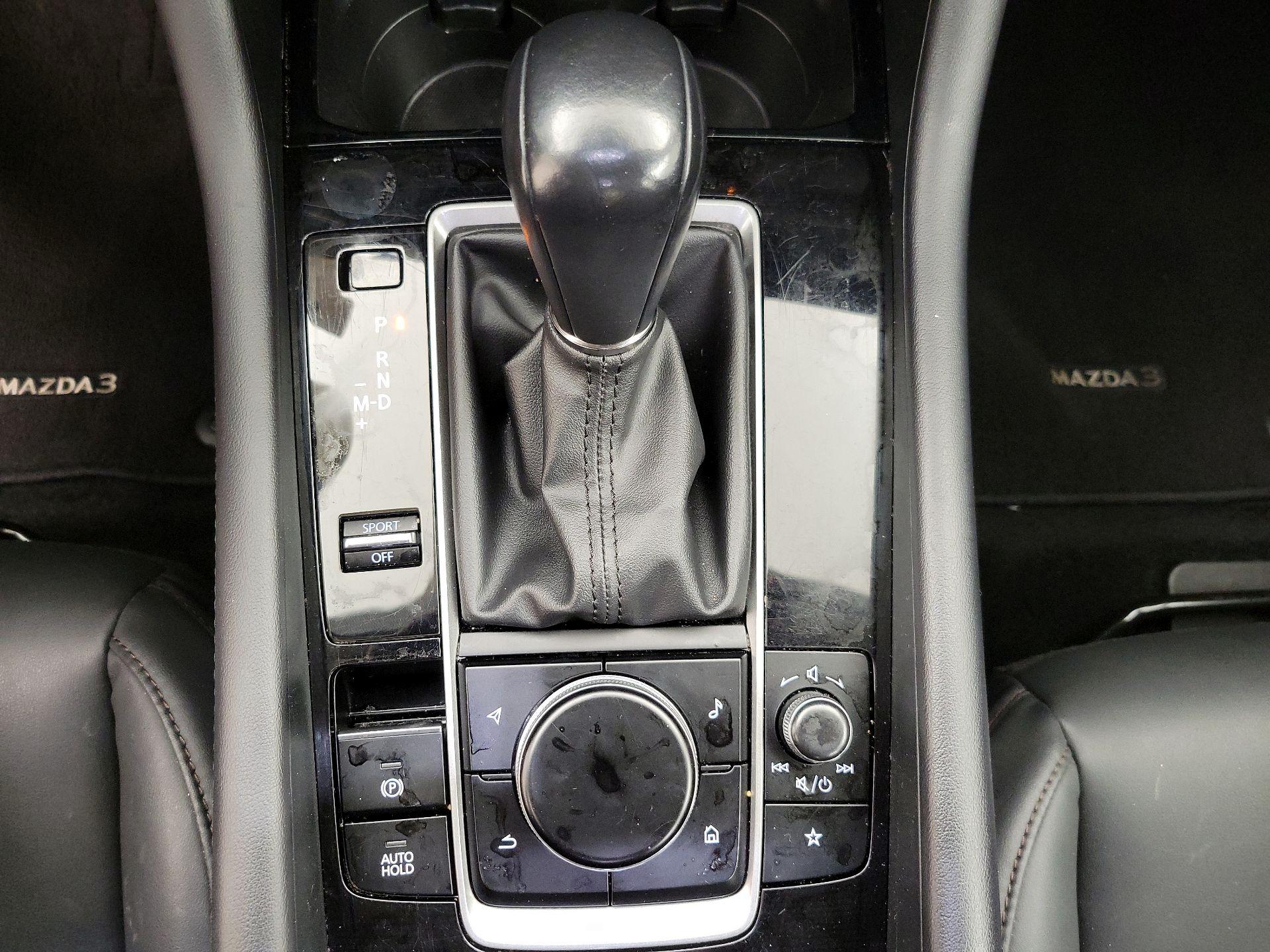 Thumbnail: 2024 Mazda Mazda3 - 17