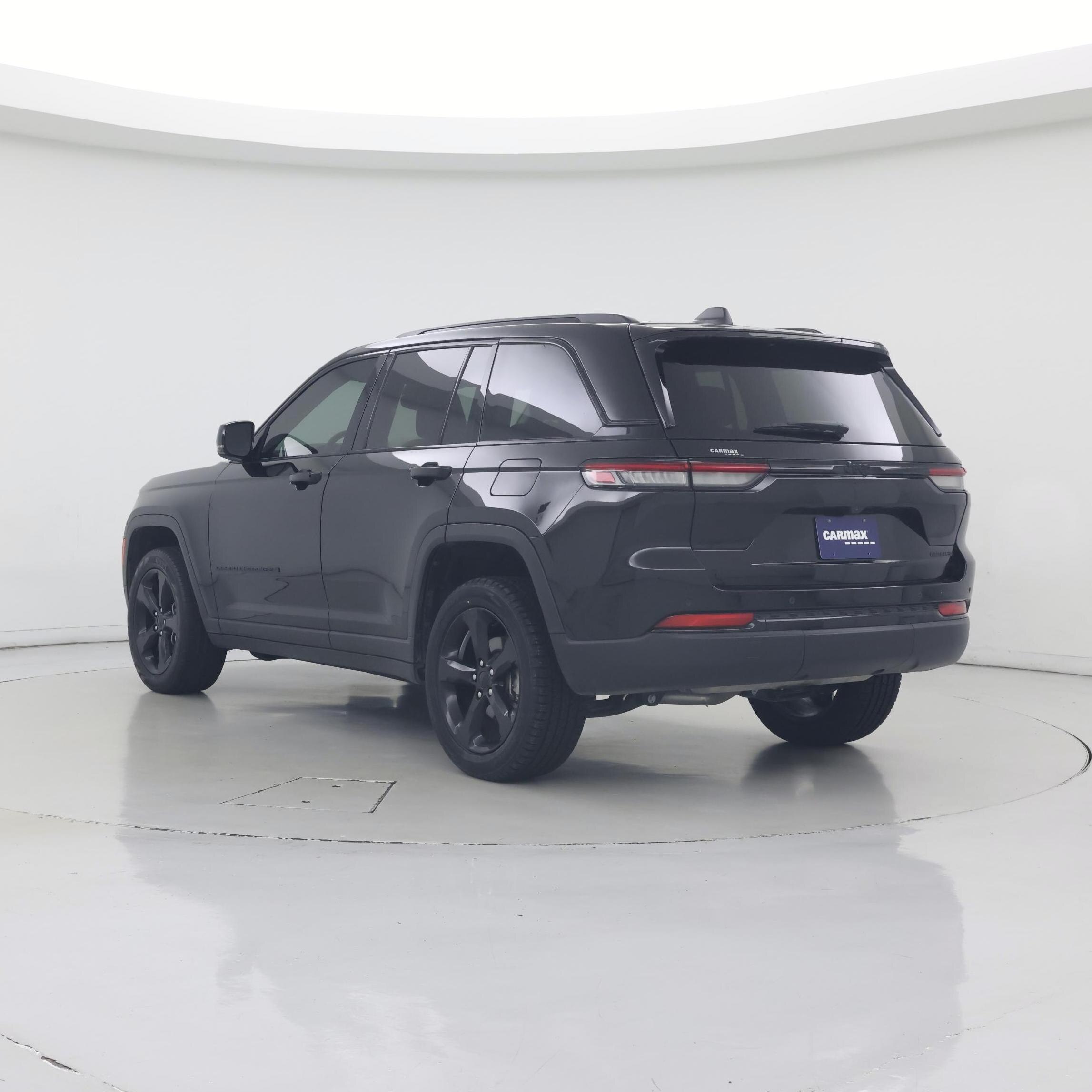 Thumbnail: 2023 Jeep Grand Cherokee - 2