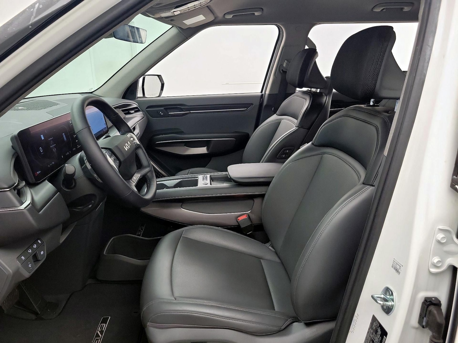 2024 Kia EV9 Light - Photo 12
