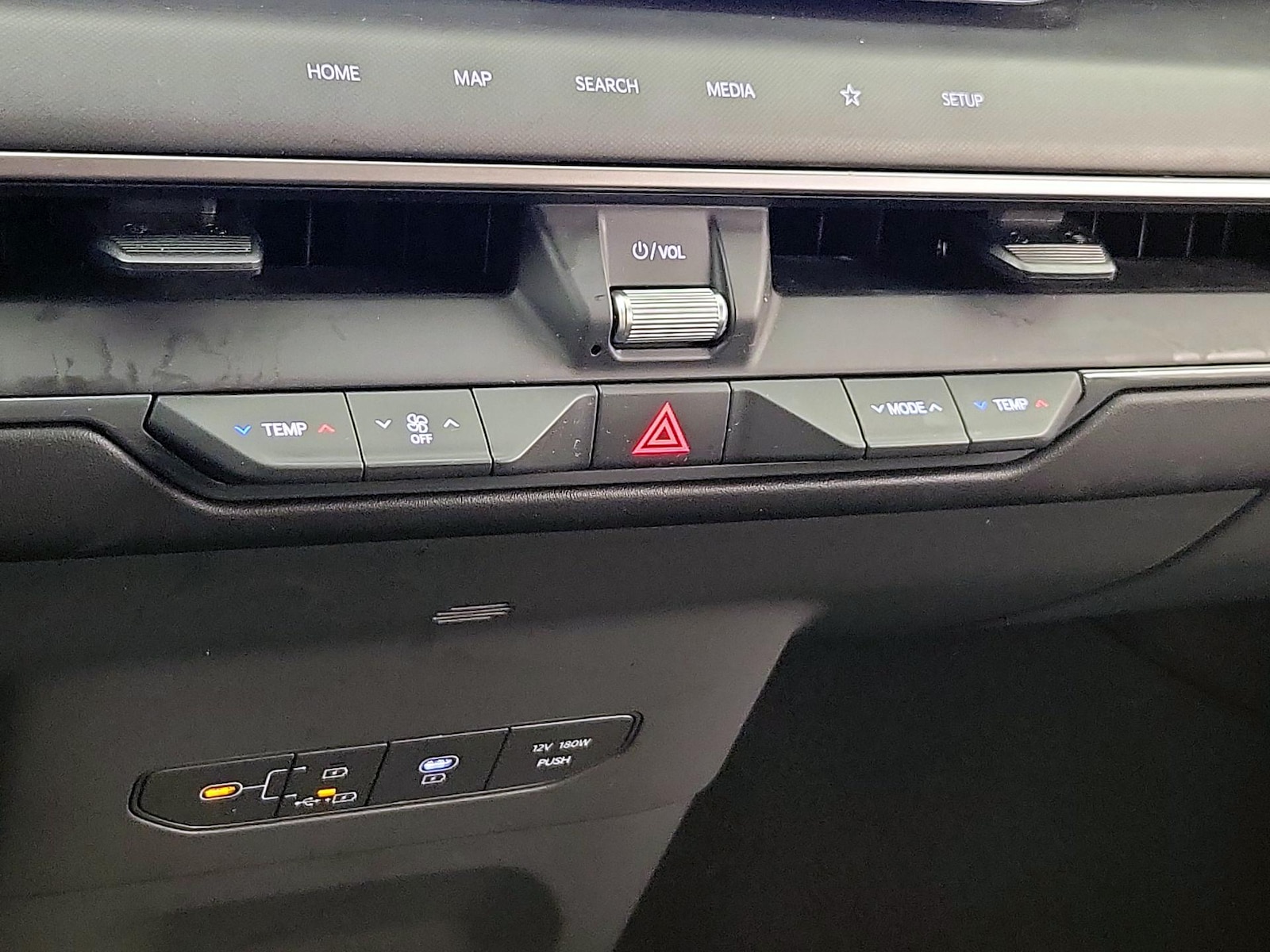 2024 Kia EV9 Light - Photo 18