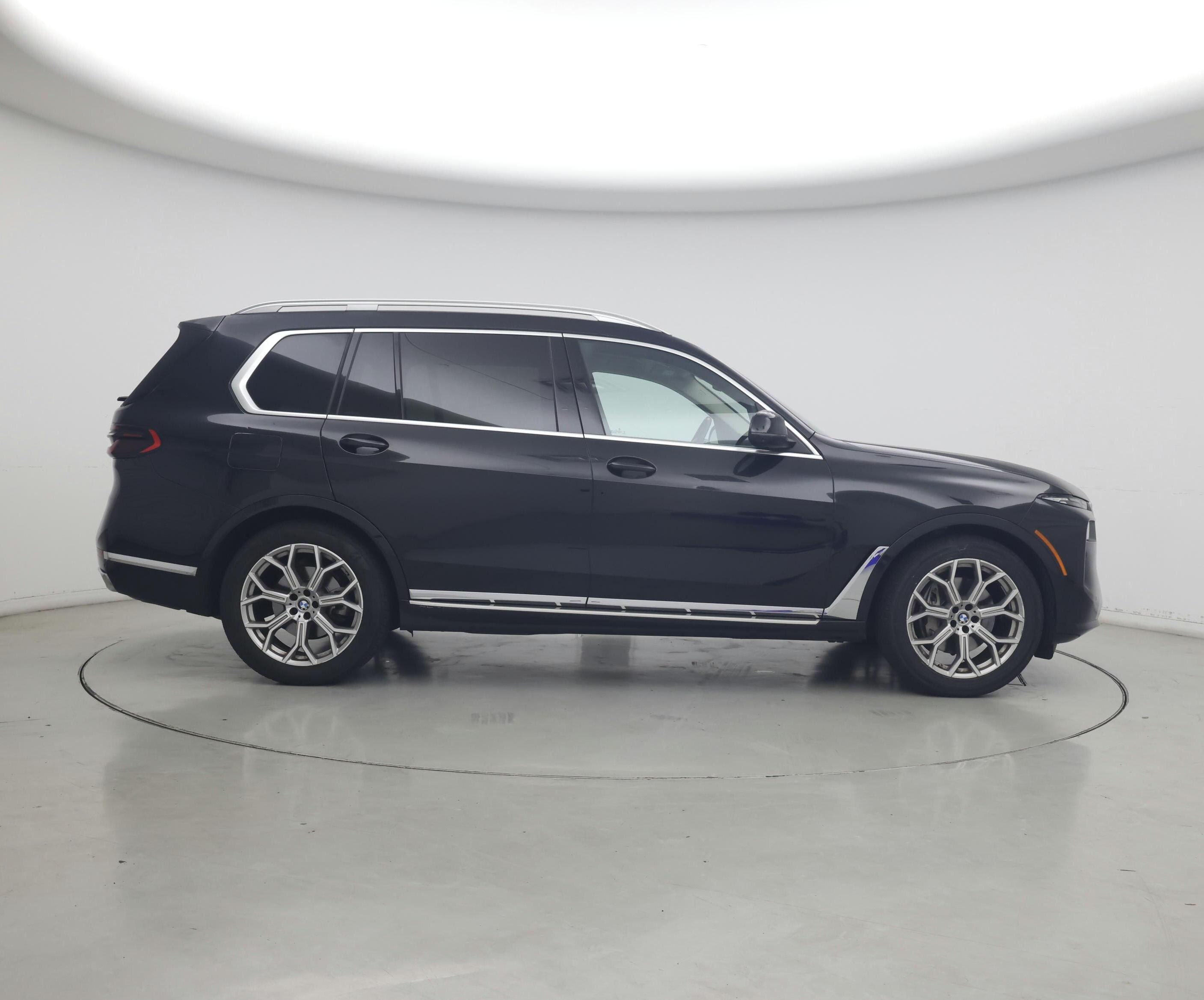Thumbnail: 2025 BMW X7 - 7