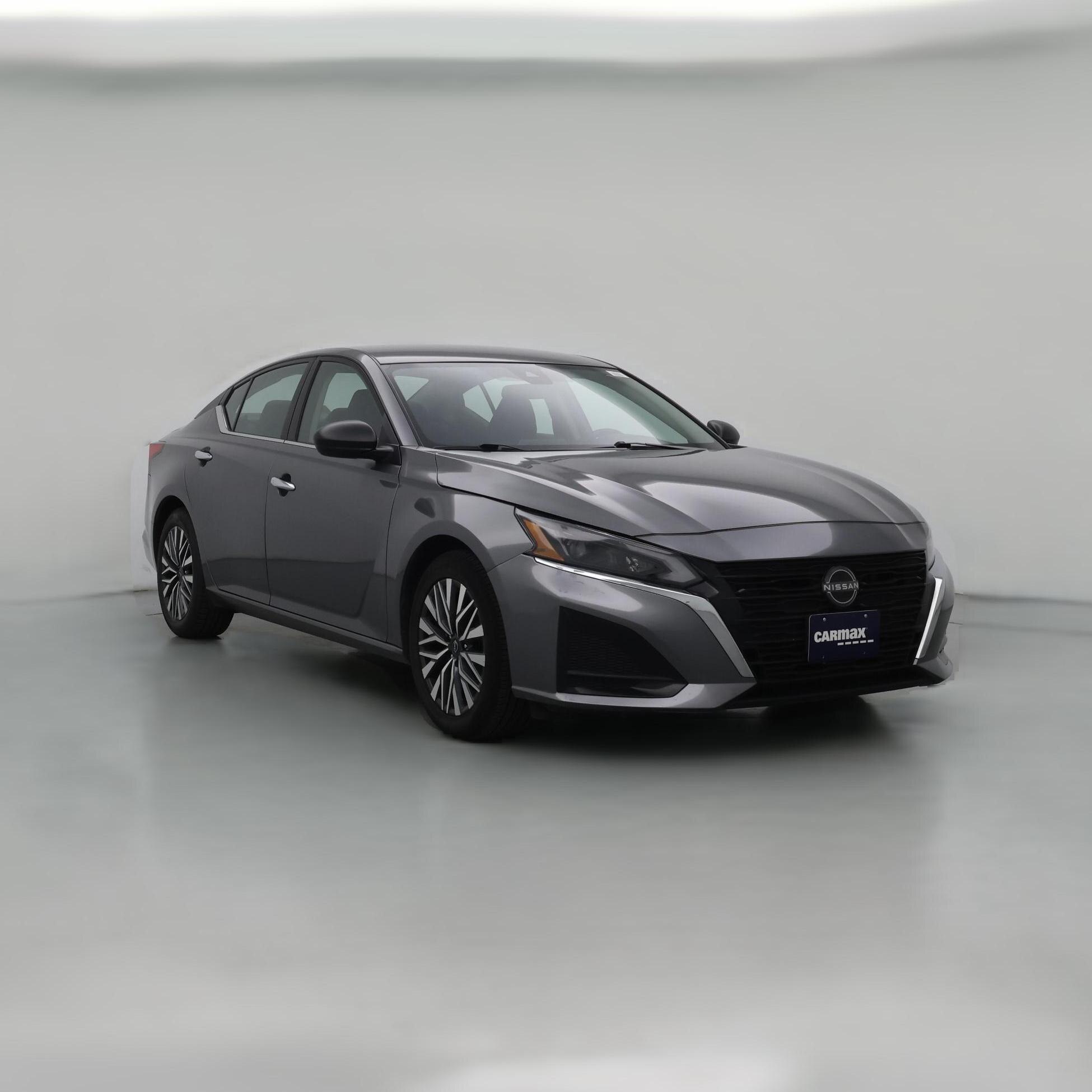Thumbnail: 2024 Nissan Altima - 1