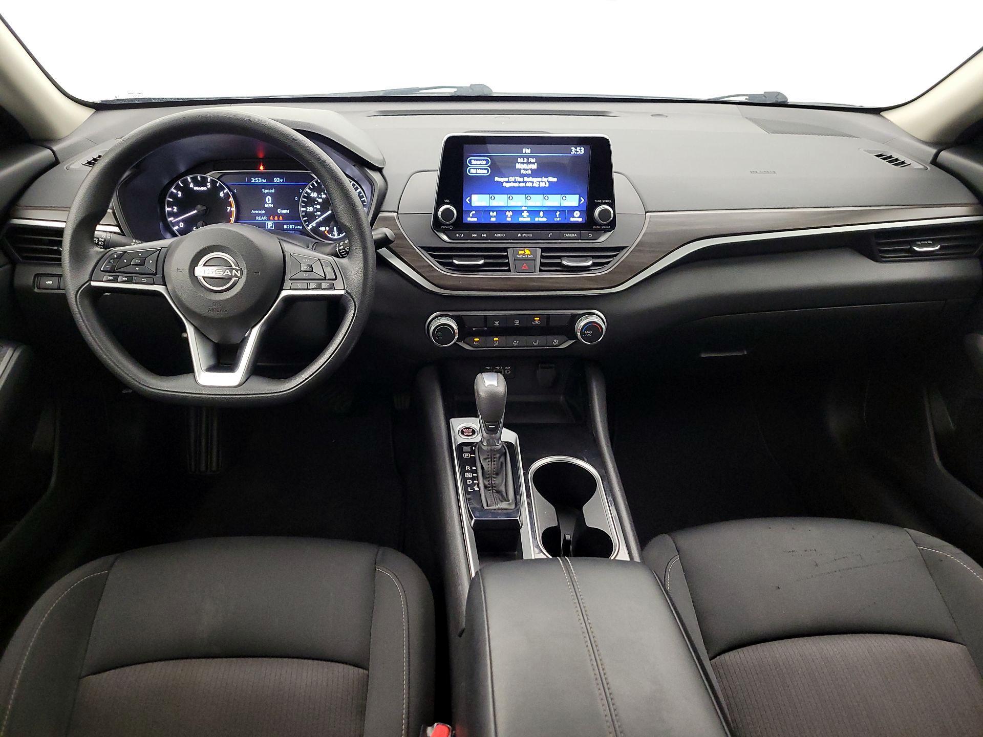 Thumbnail: 2024 Nissan Altima - 9
