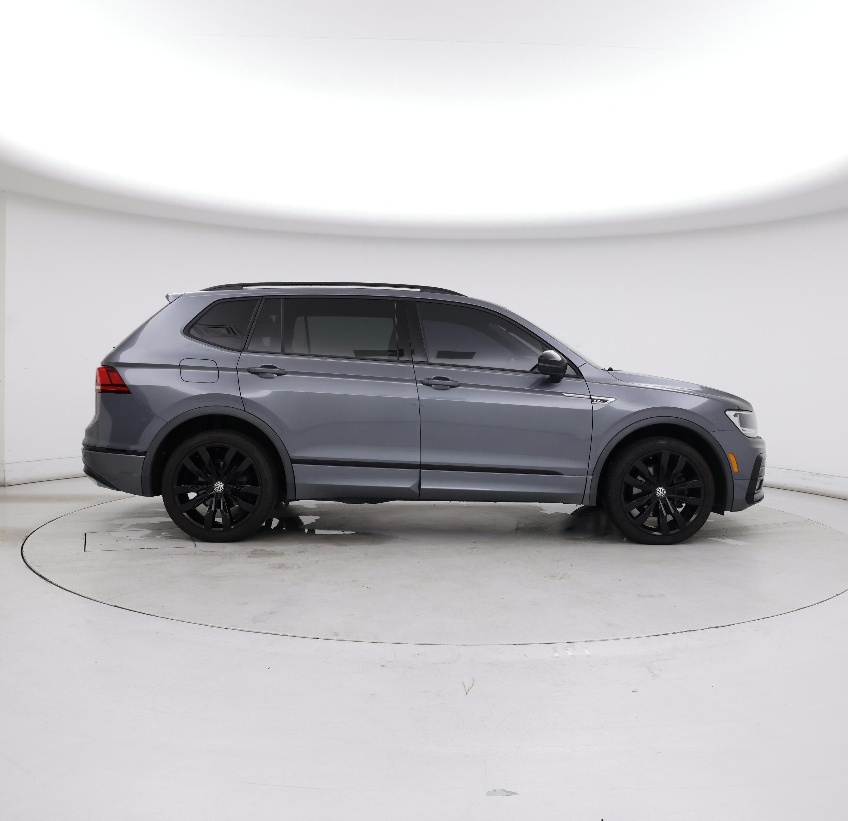 Thumbnail: 2020 Volkswagen Tiguan - 7