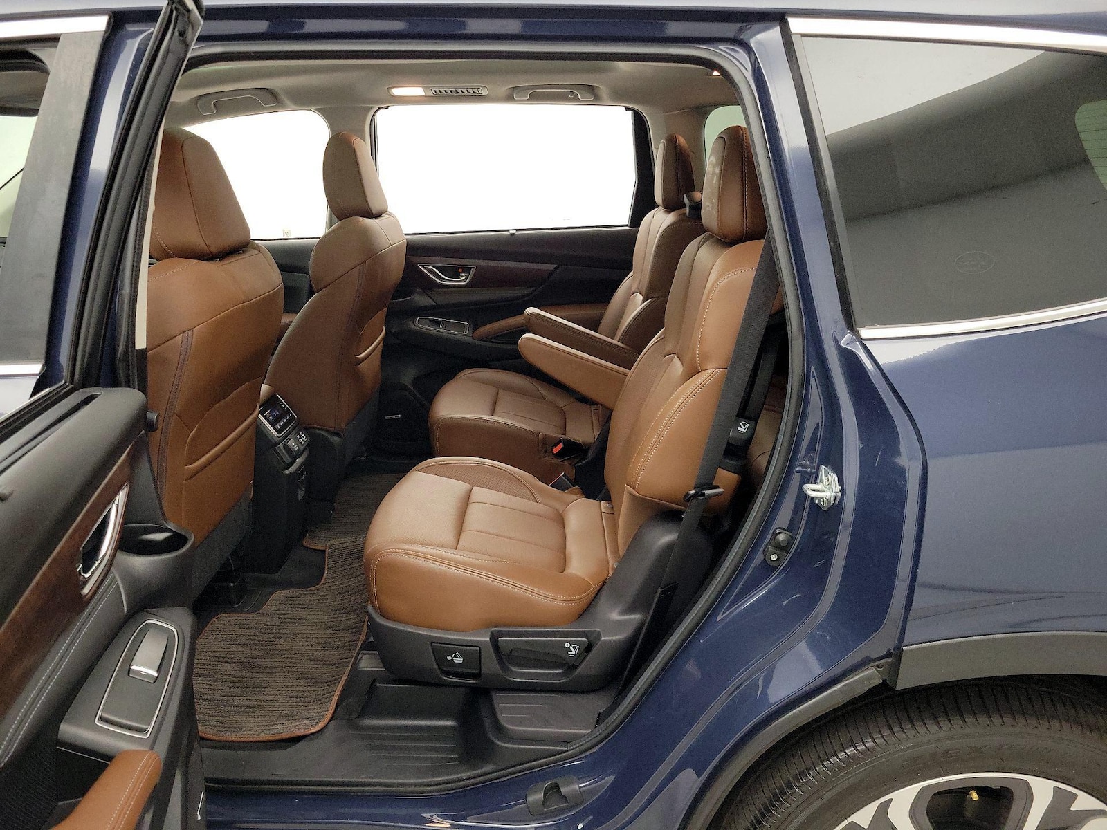 2024 Subaru Ascent Touring - Photo 22