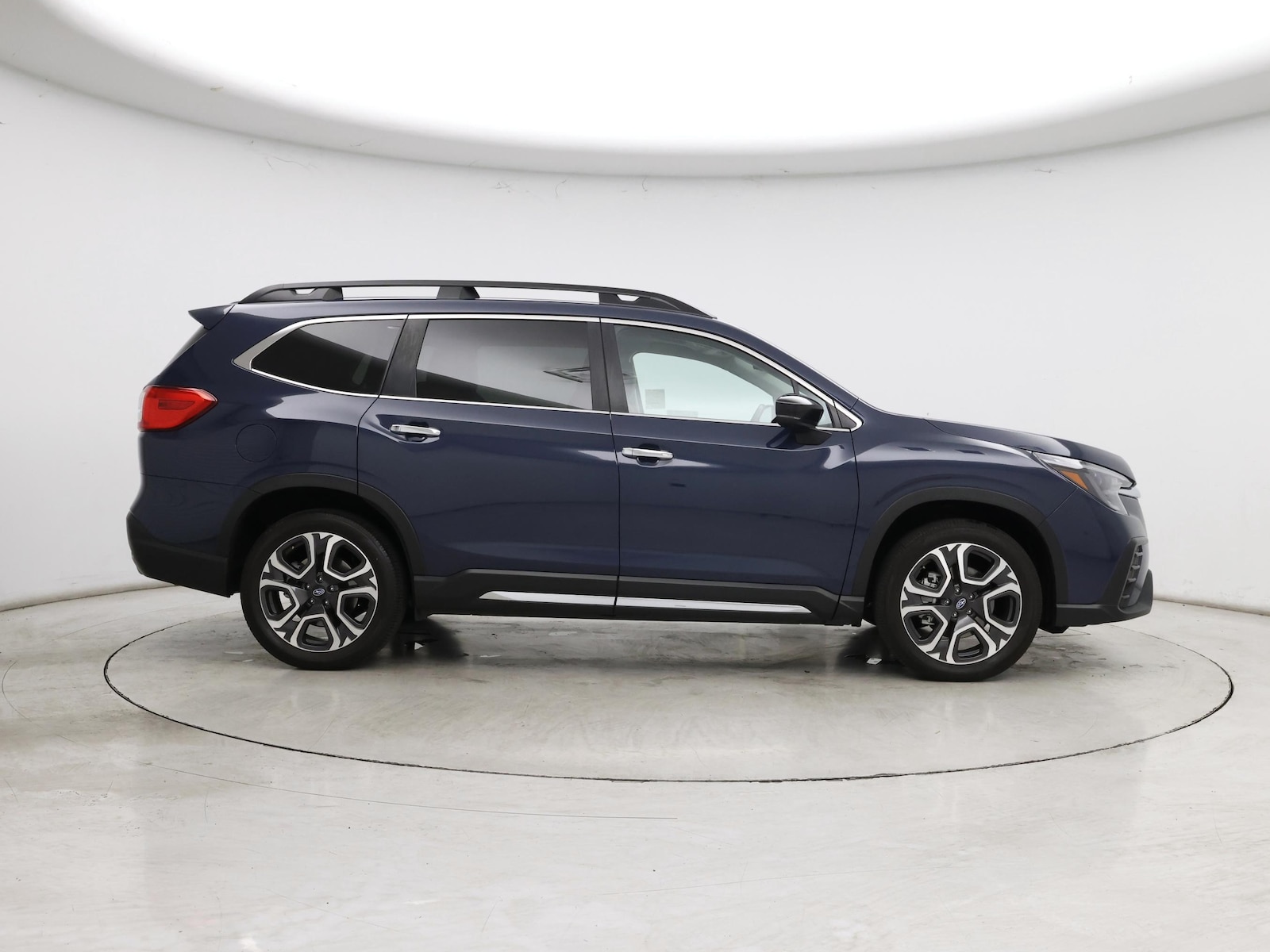 2024 Subaru Ascent Touring - Photo 8
