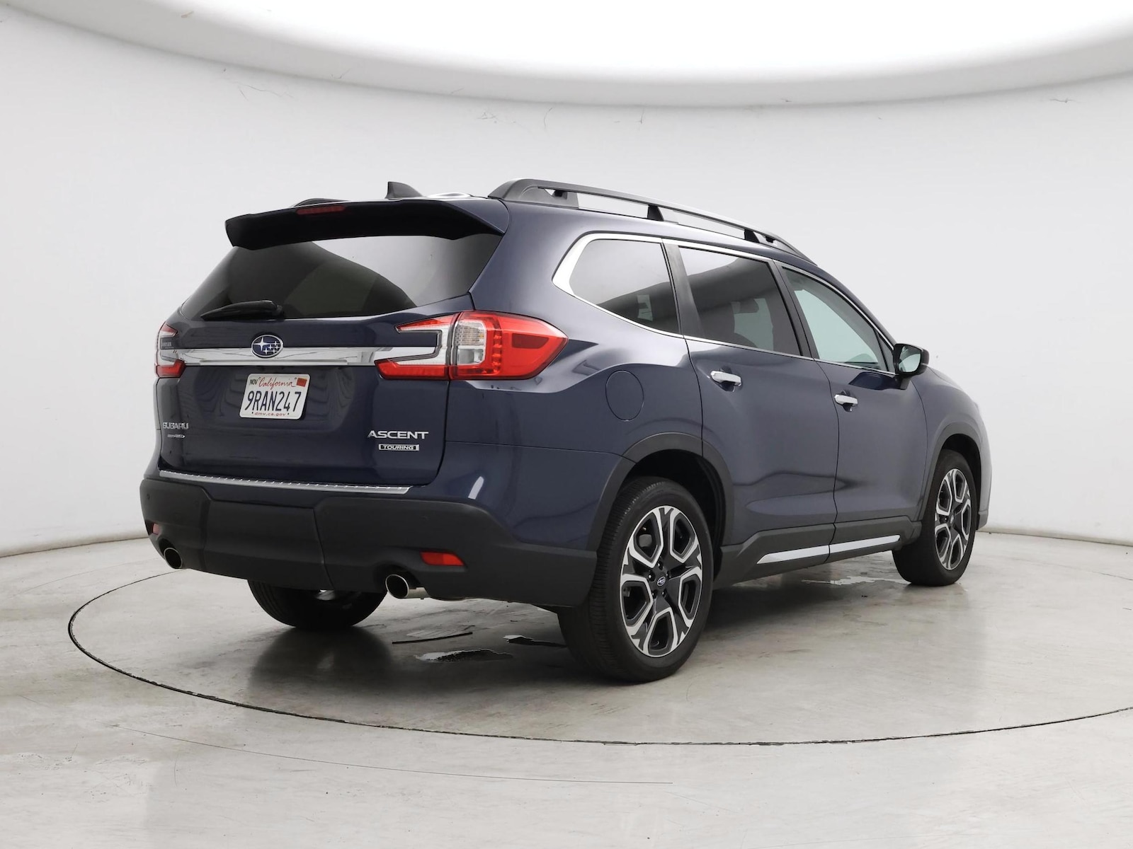 2024 Subaru Ascent Touring - Photo 9