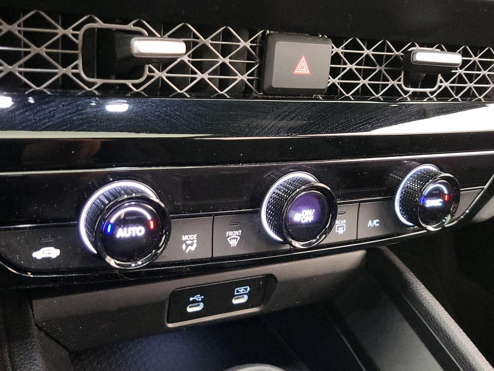 2023 Honda Accord Hybrid Sport - Photo 16