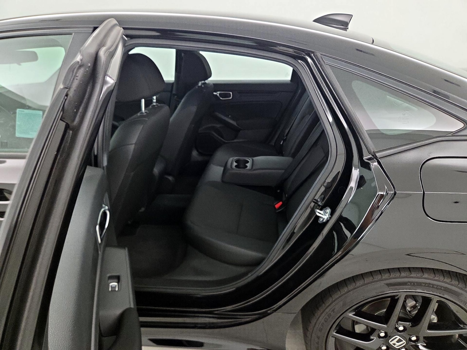 2025 Honda Civic Sport - Photo 20