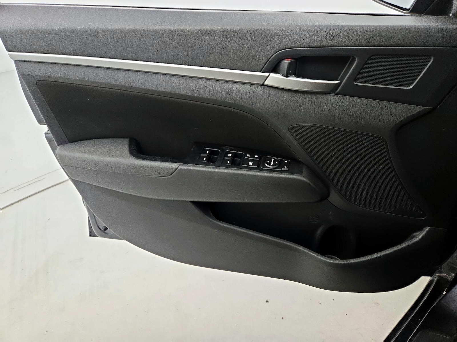 2020 Hyundai Elantra SEL - Photo 13
