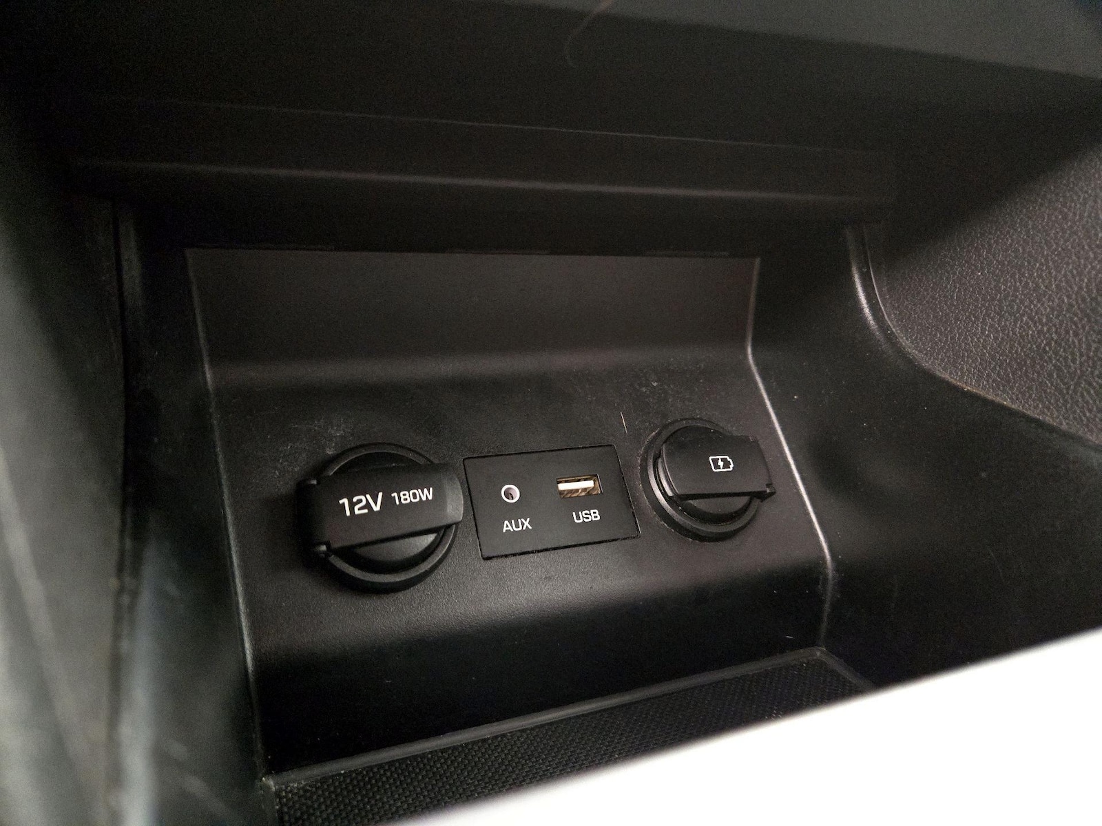 2020 Hyundai Elantra SEL - Photo 19