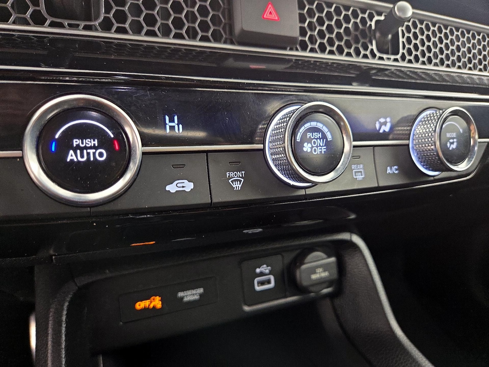 2024 Honda Civic Sport - Photo 17